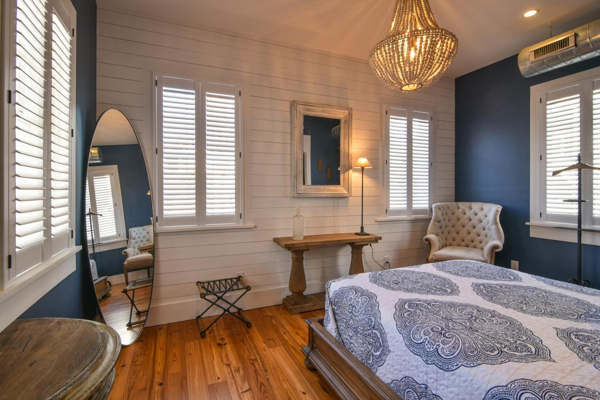 The Charlestonian Aparthotel *