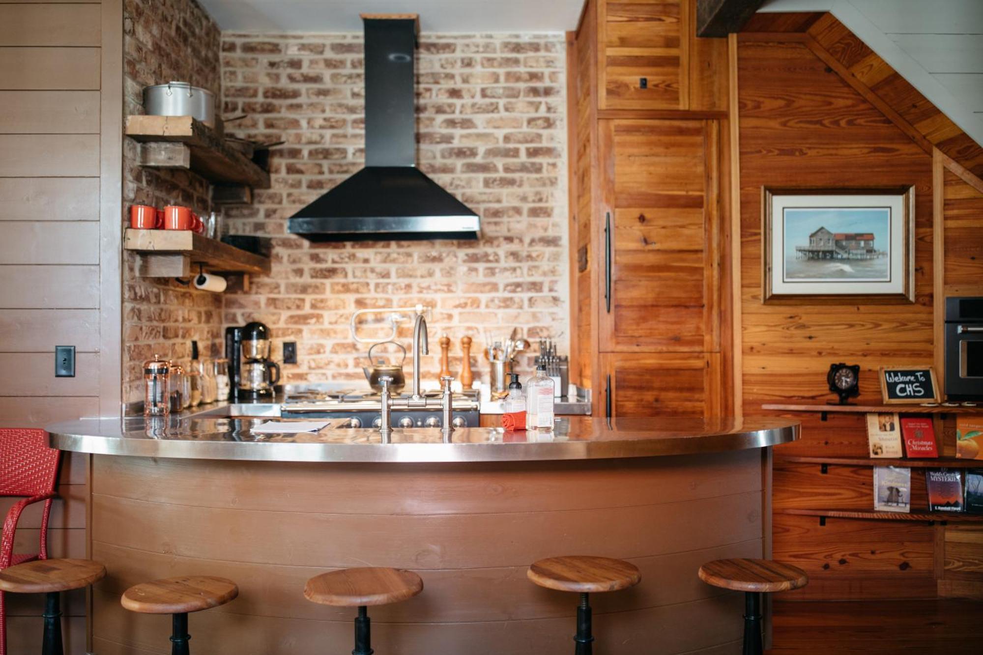 The Charlestonian * Charleston