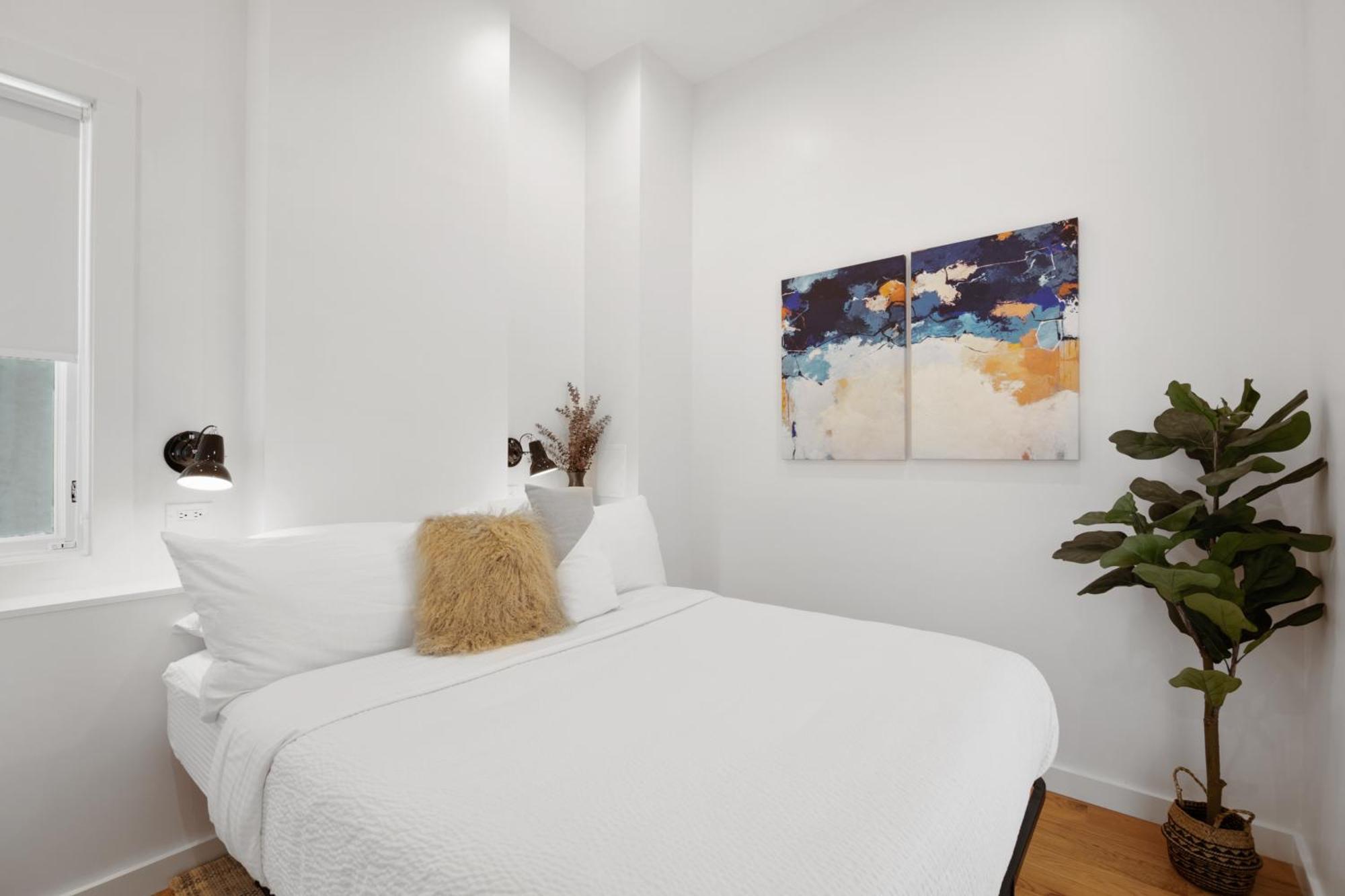 The Iris 5* Charleston