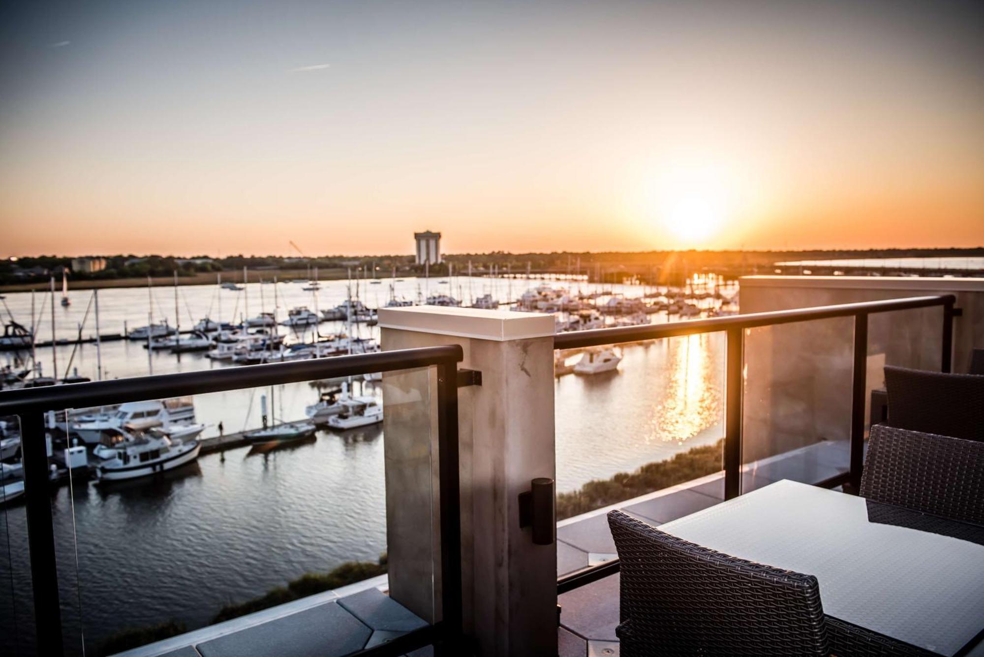 Hilton Garden Waterfront/downtown Hotel Charleston