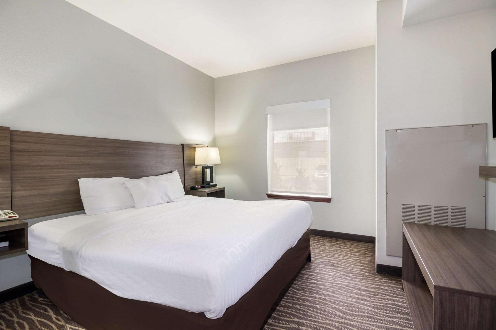 Hotel Clarion Pointe - West Ashley Charleston