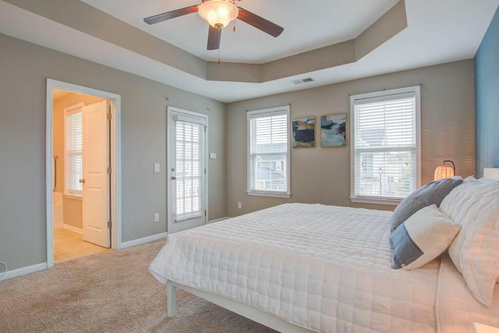 Sweet In Charleston! 3br Full Amenities *