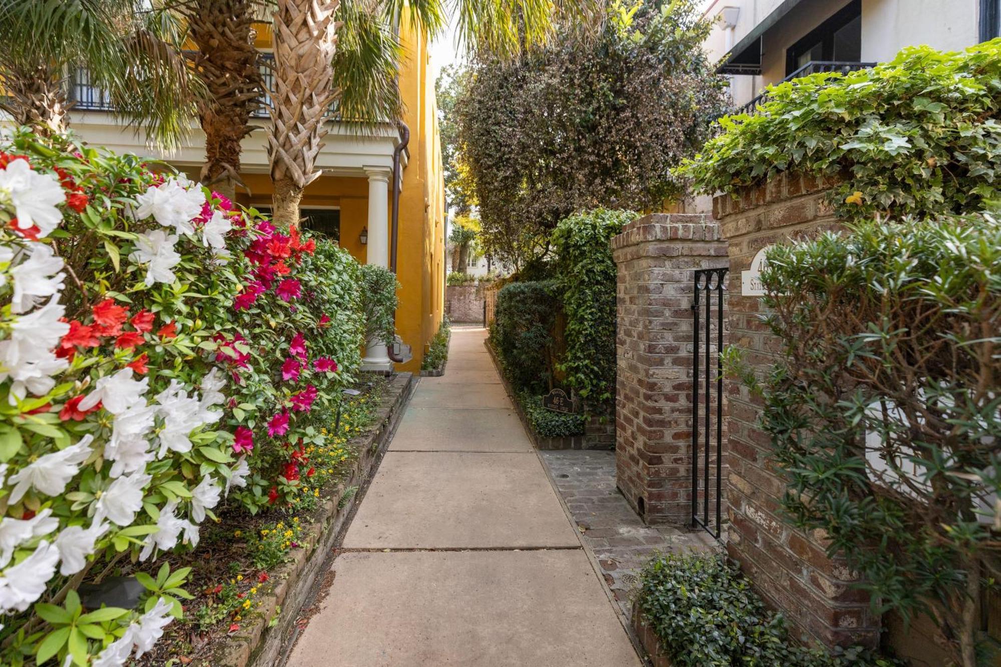 State St A By Avantstay Heart Of French Quarter Charleston