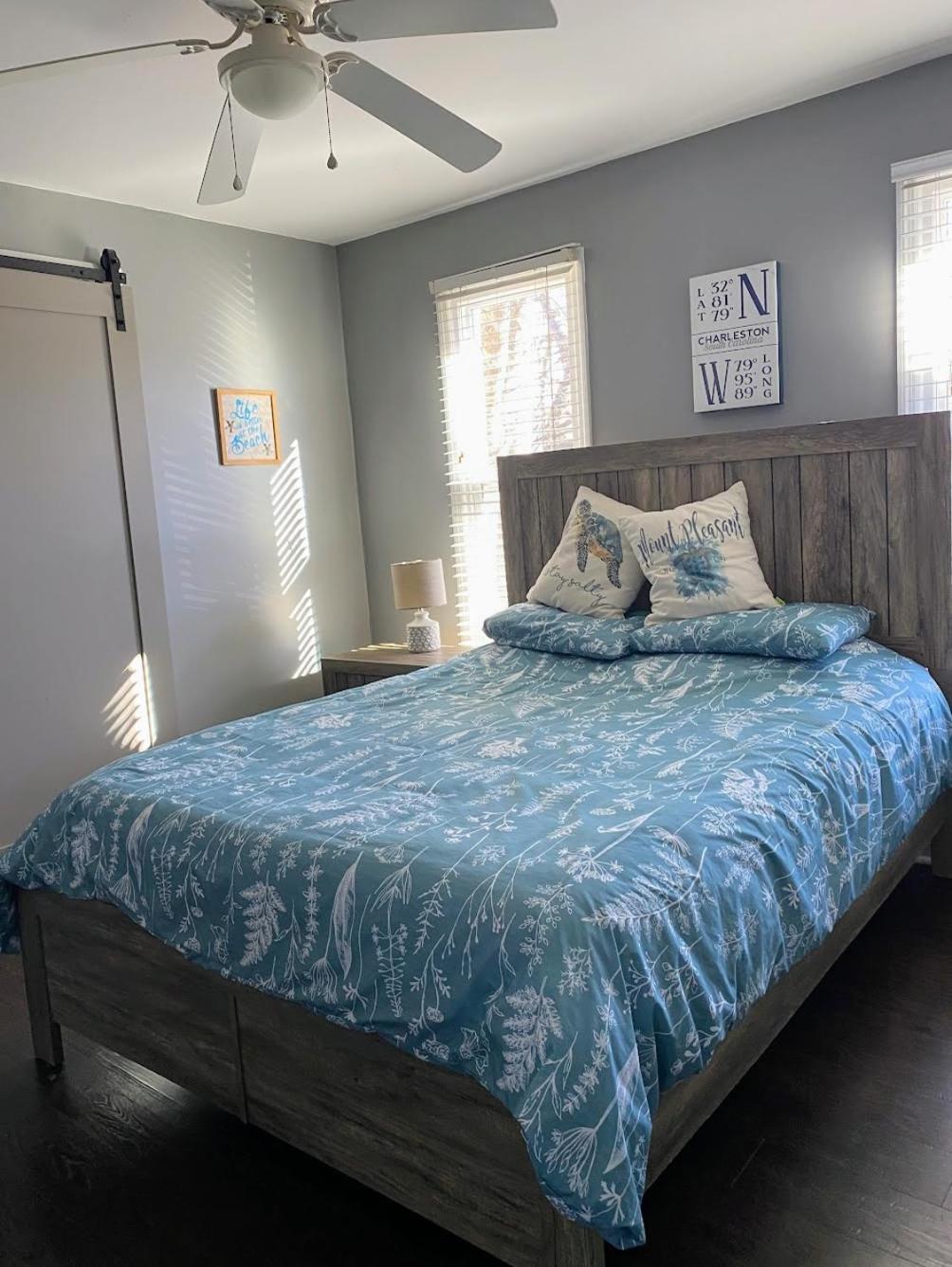 Full Townhouse Near Shem Creek & Downtown With Hot Tub * Charleston