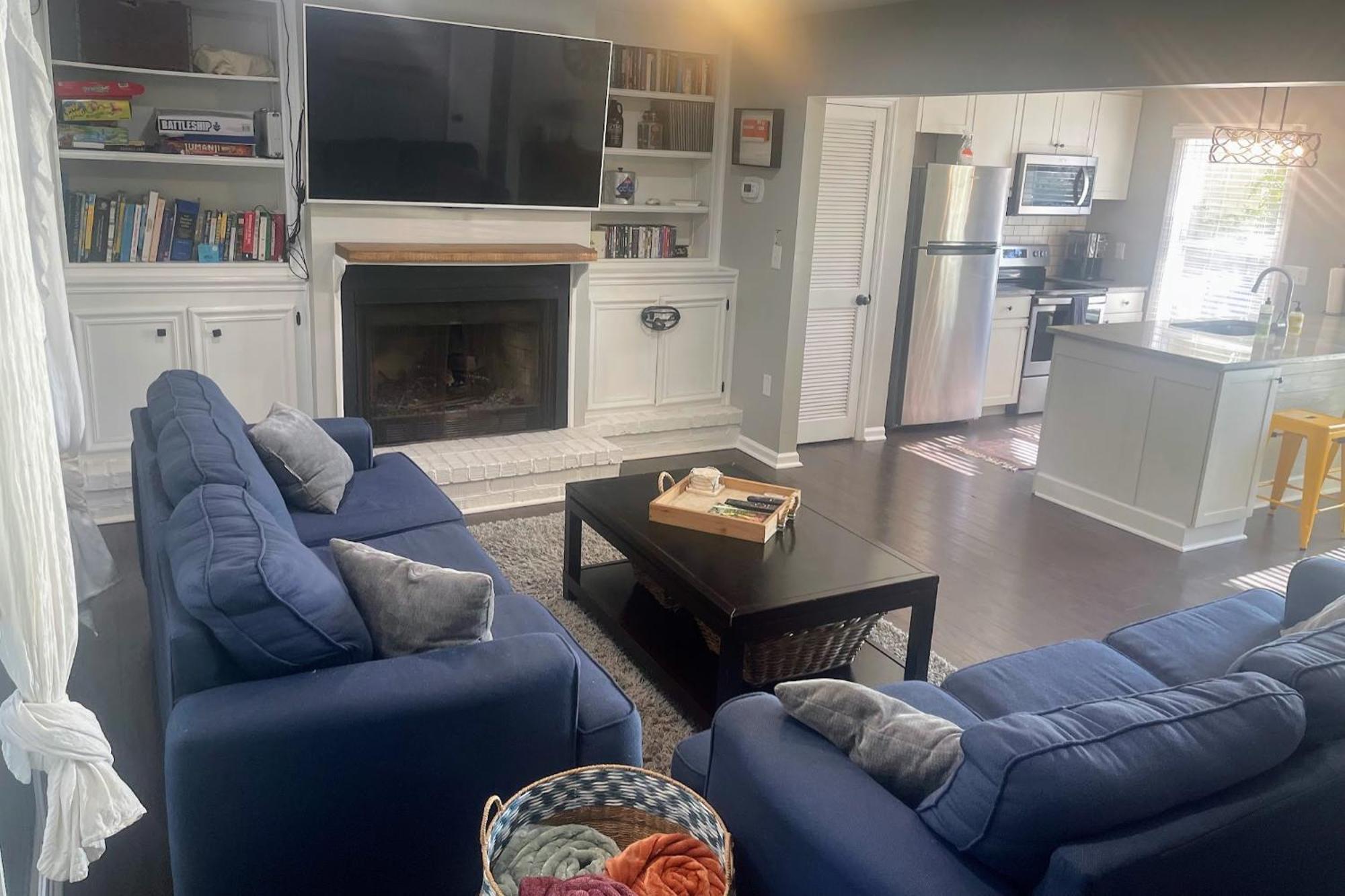 Full Townhouse Near Shem Creek & Downtown With Hot Tub * Charleston