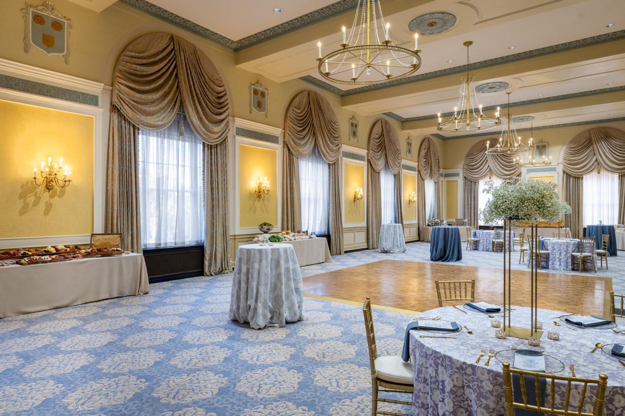 Hotel Francis Marion