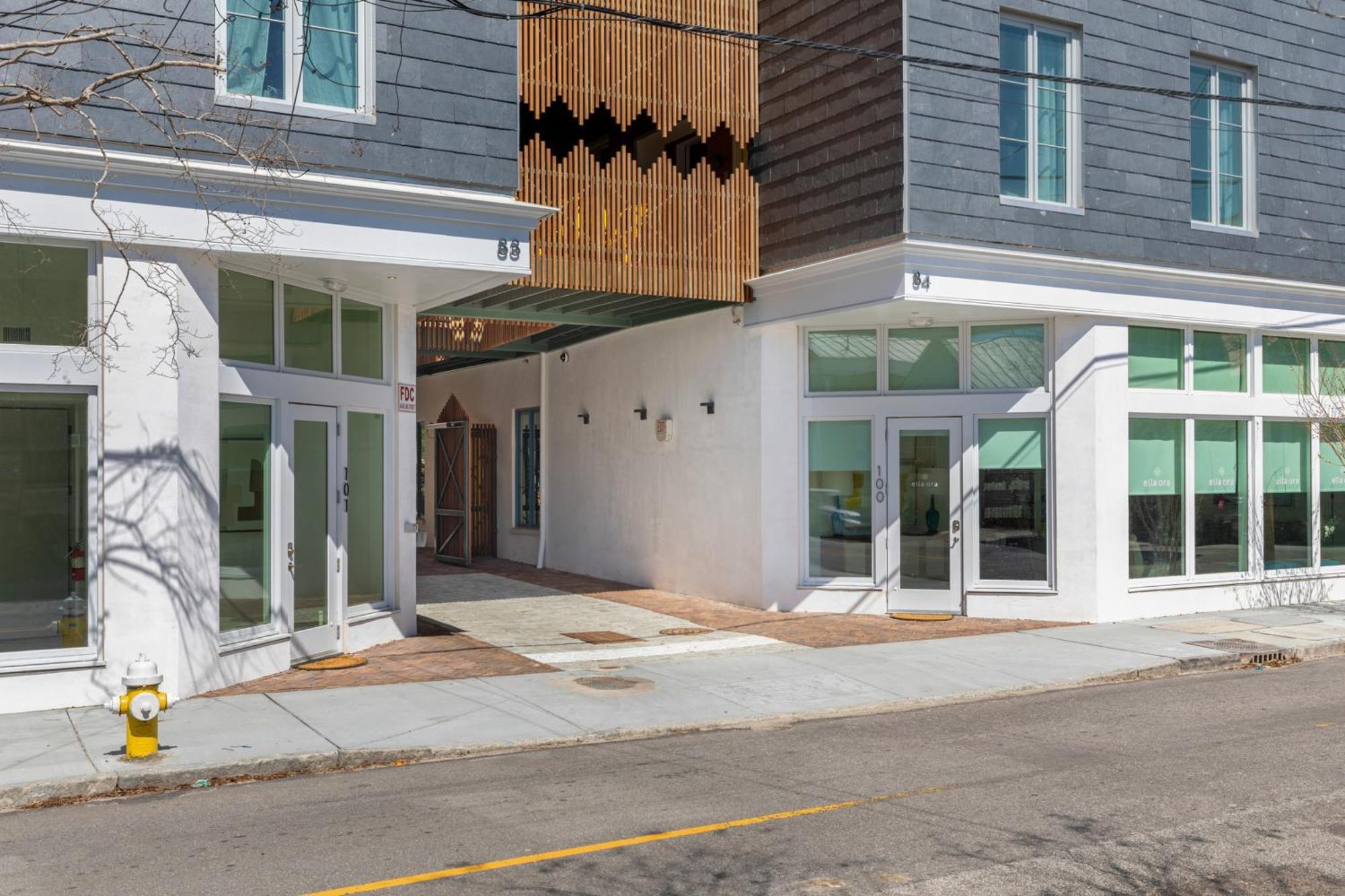 The Iris 5* Charleston