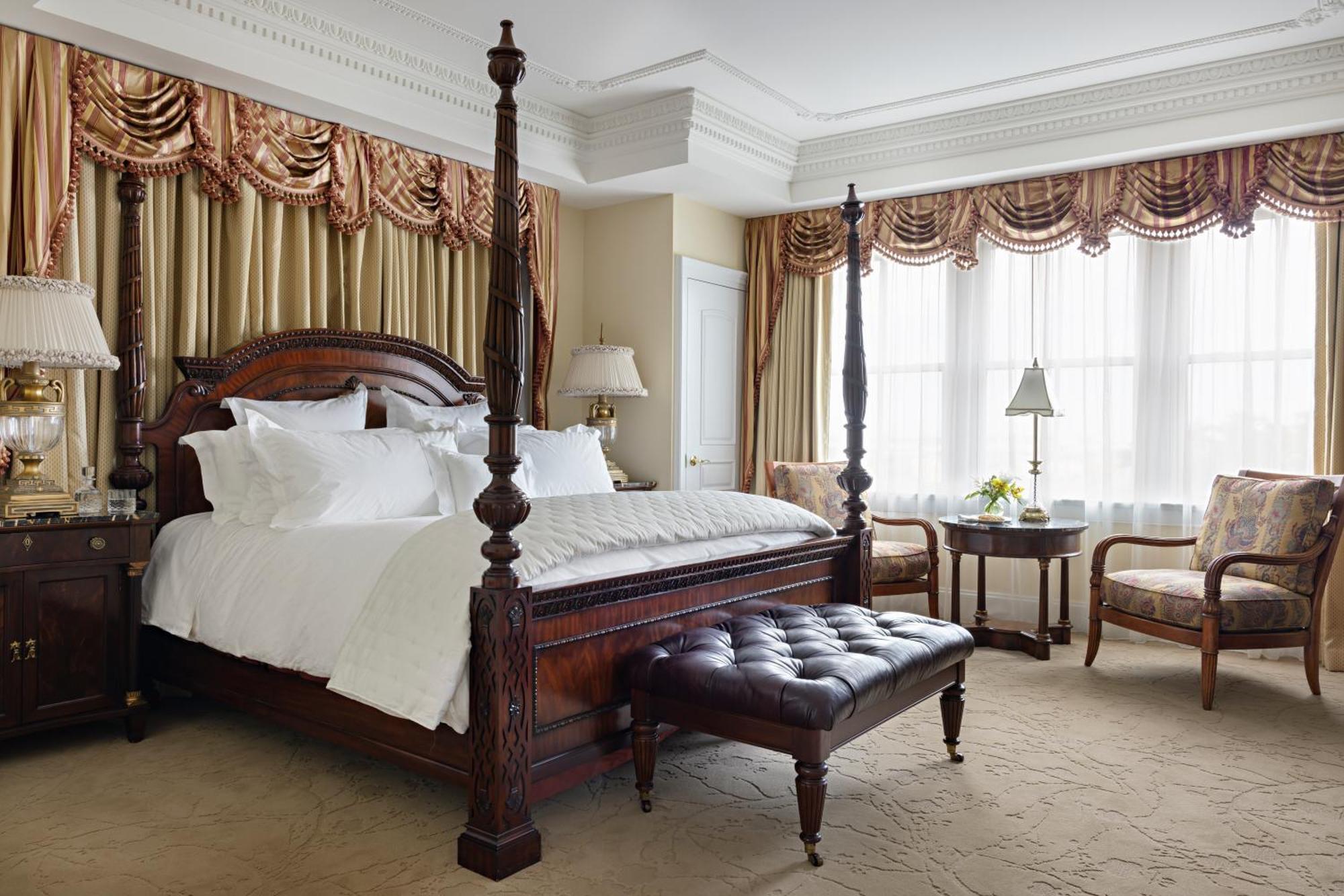 Market Pavilion 4* Charleston