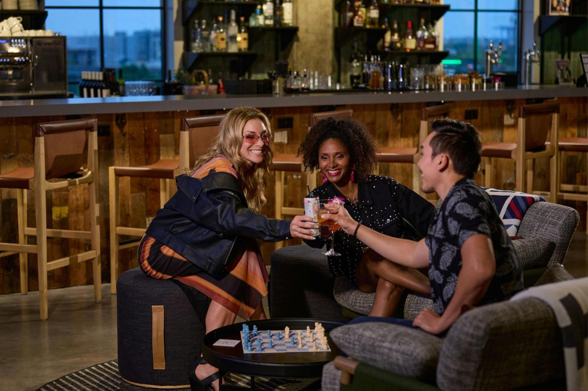 Moxy Downtown Hotel Charleston