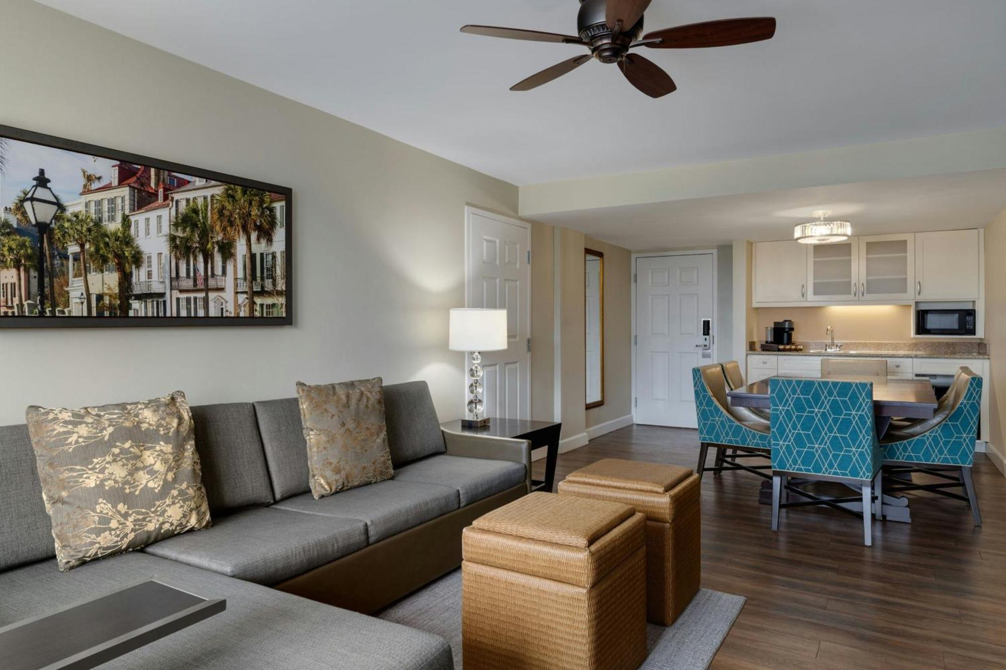 Courtyard By Marriott Historic District Hotel