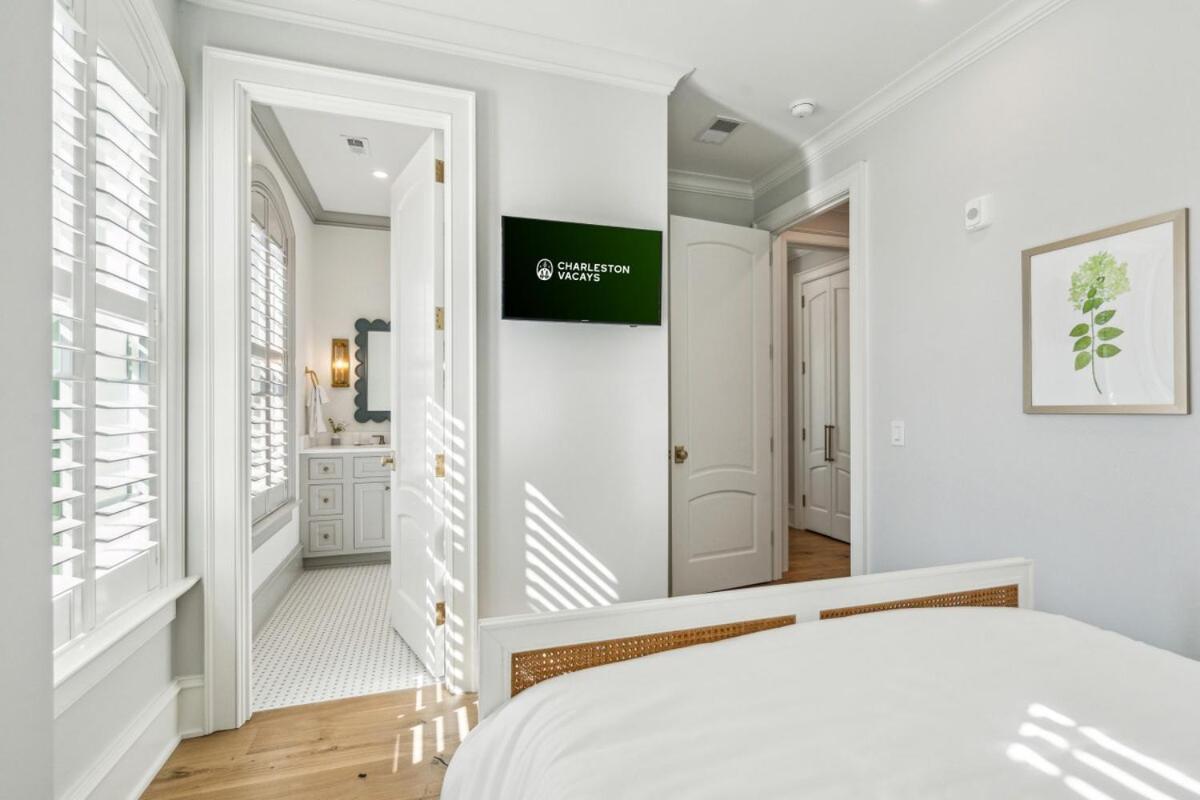 Apartment The Chateau - By Vacays *