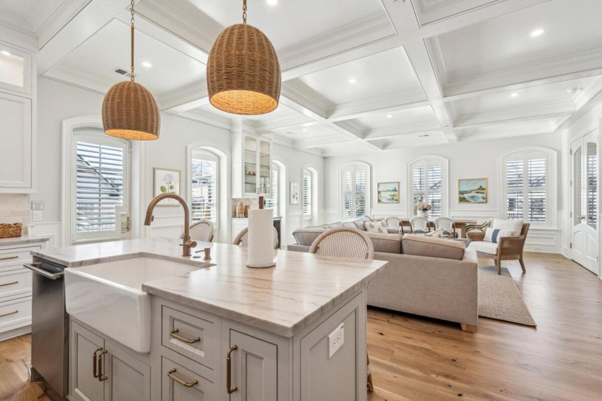 The Chateau - By Vacays * Charleston