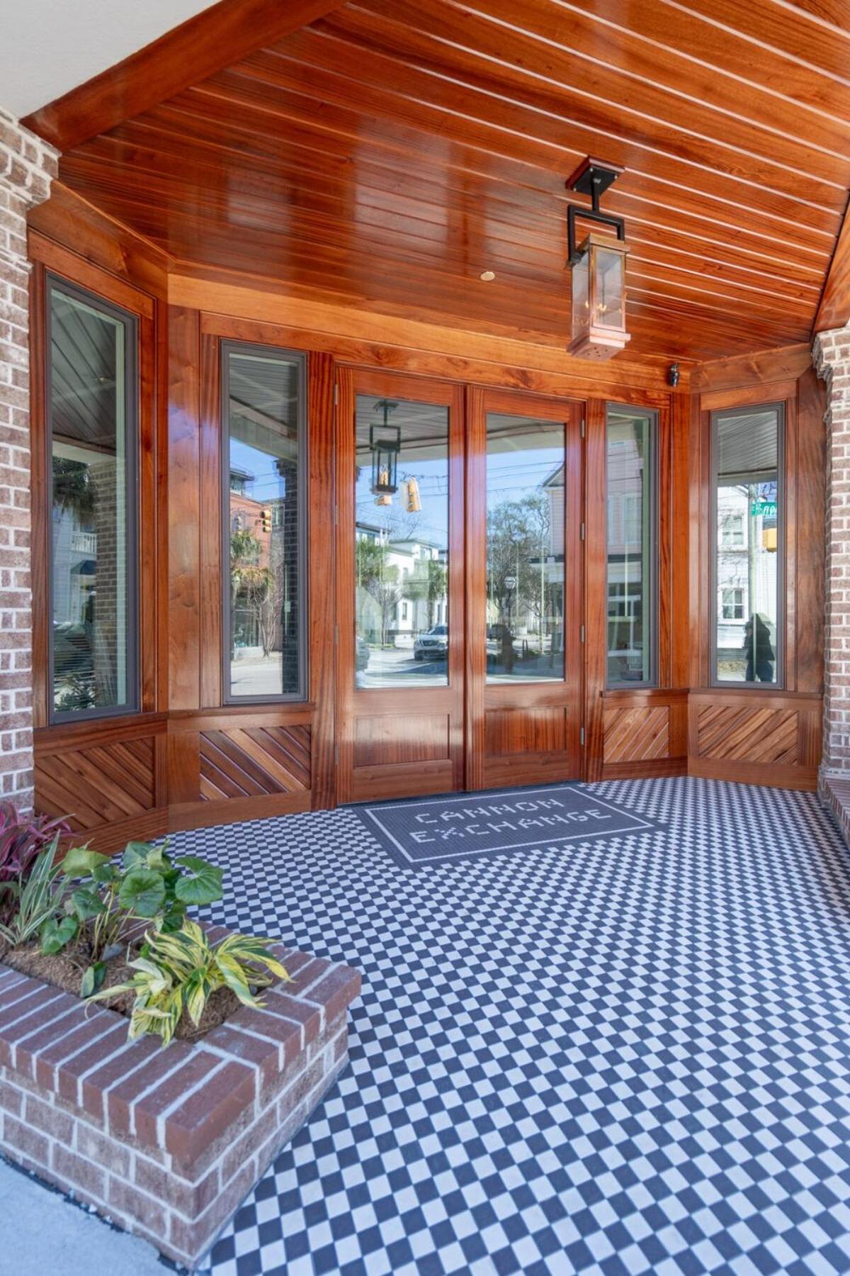 The Chateau - By Vacays Apartment *