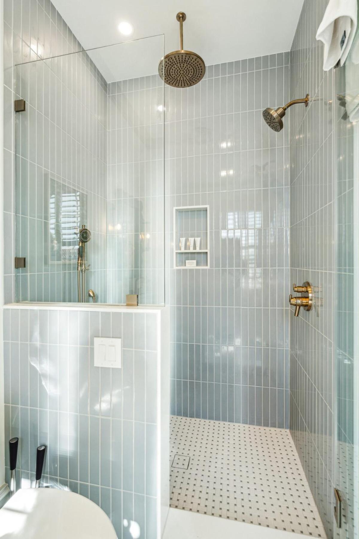 The Chateau - By Vacays Apartment Charleston