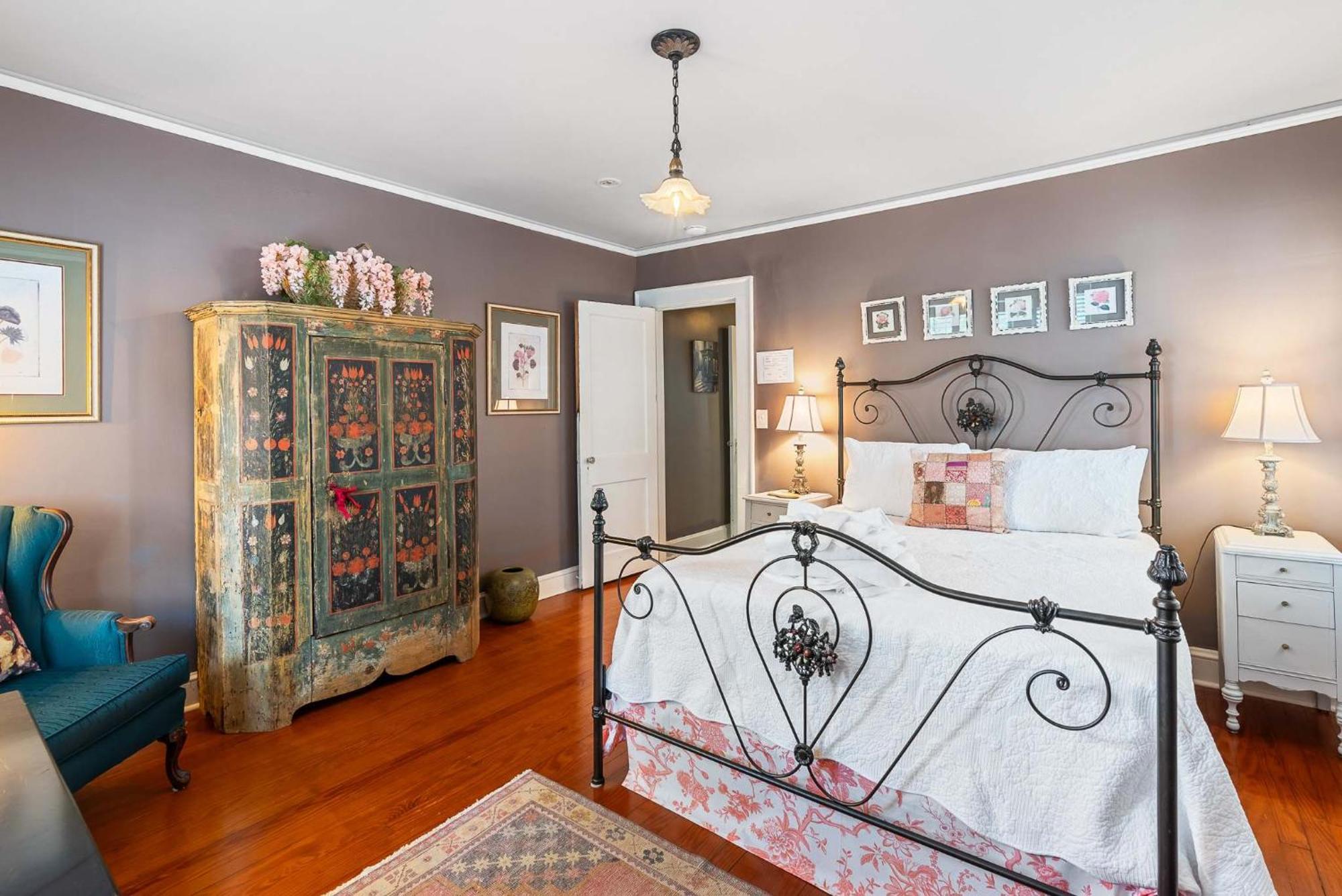 La Petite Fleur Rouge Holiday home *