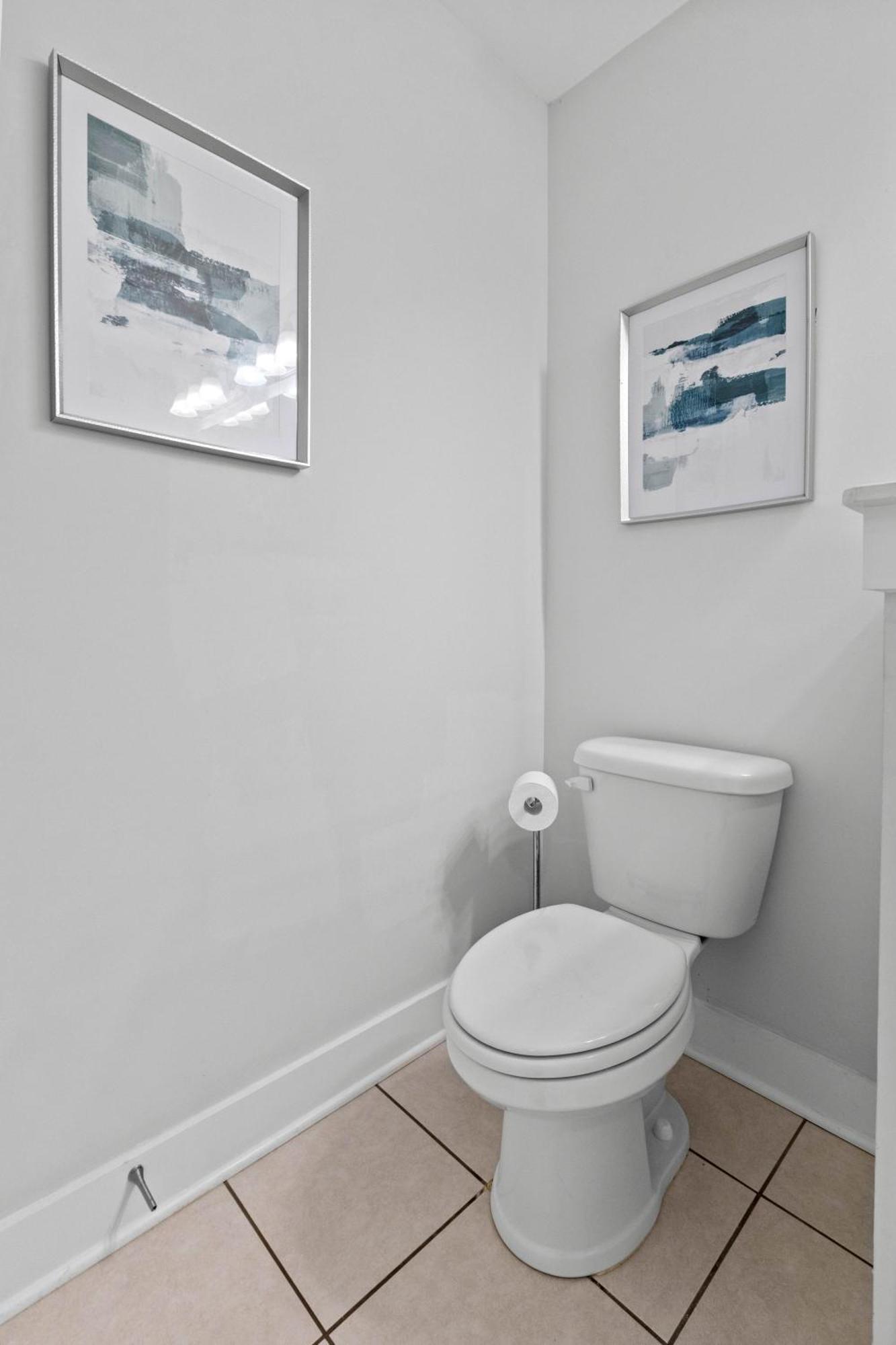 Spacious - 6 Mins To & Downtown Charleston