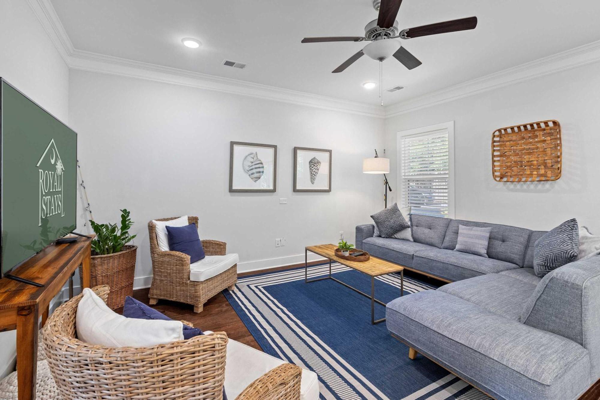 Spacious - 6 Mins To & Downtown Holiday home Charleston