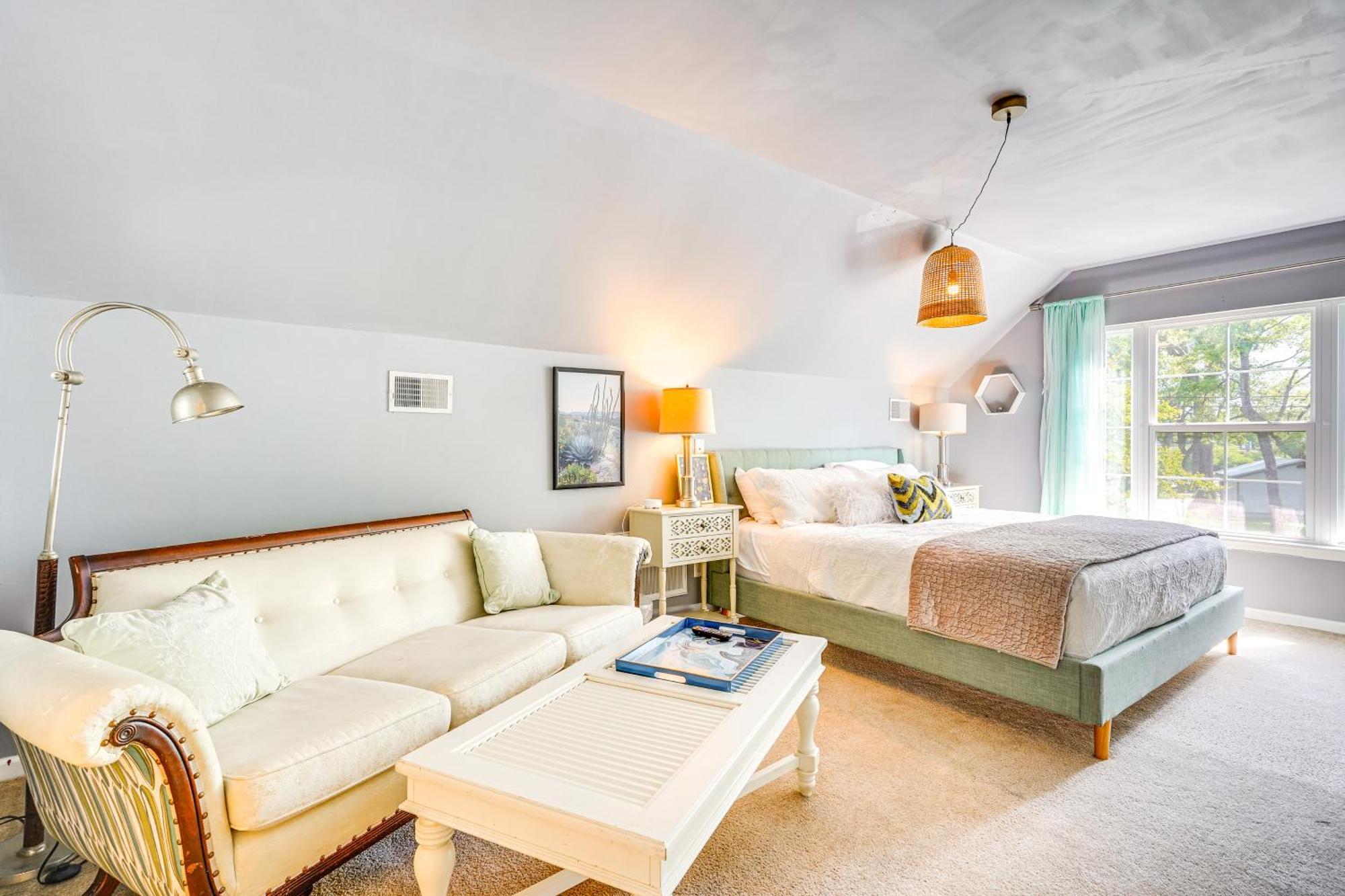 Holiday home Pool, Porch And Parks North Family Home! Charleston