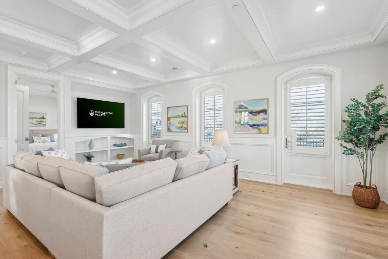 The Soiree By Vacays-new Build By King * Charleston