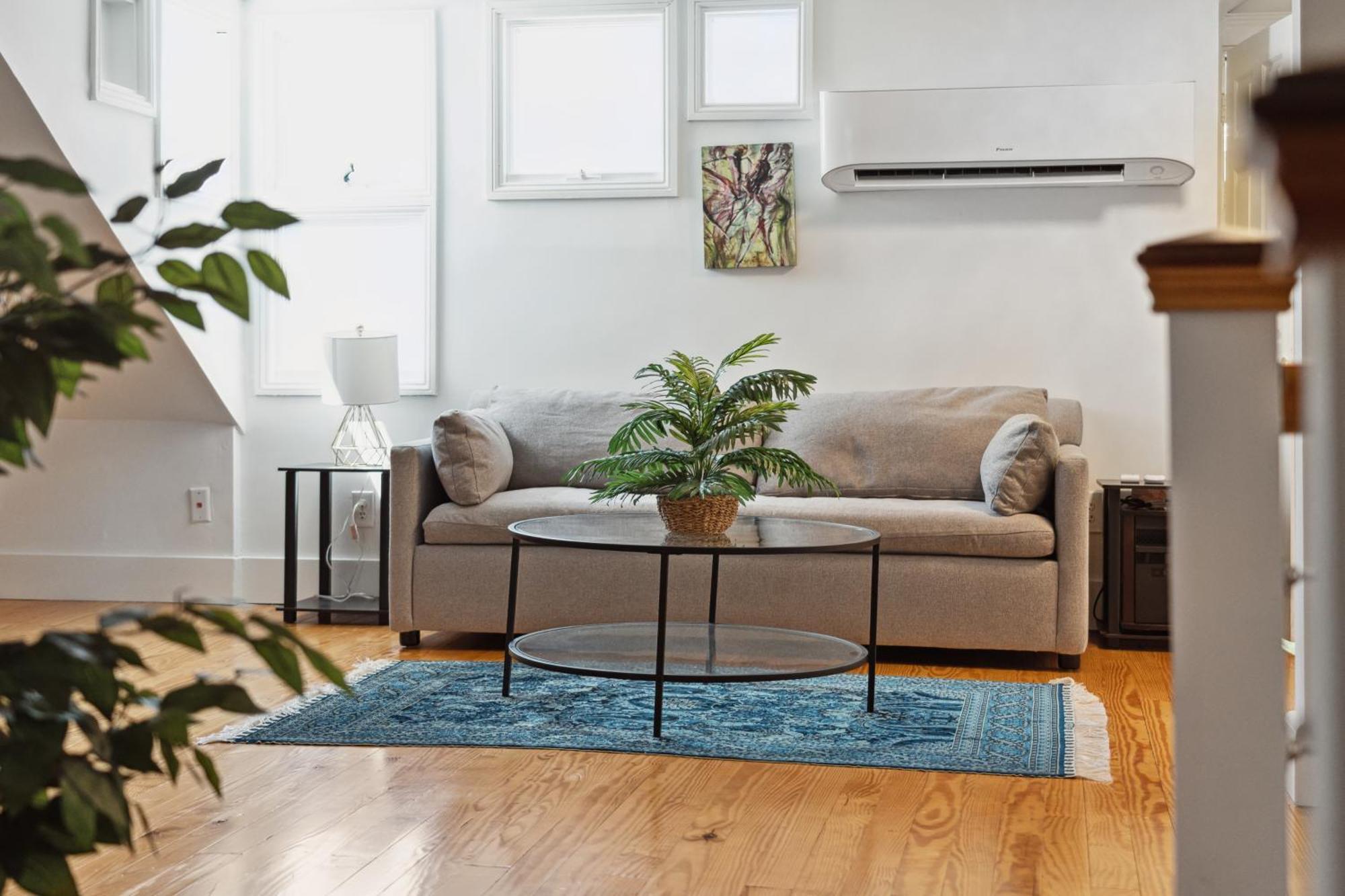 The At 257 Charleston