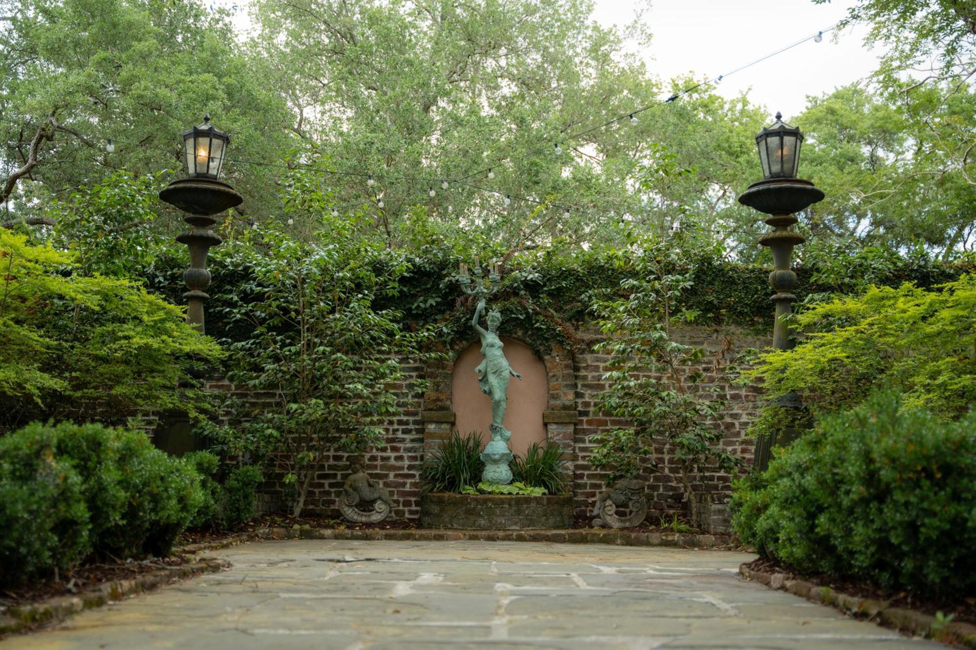 Bed & Breakfast 20 South Battery 3*