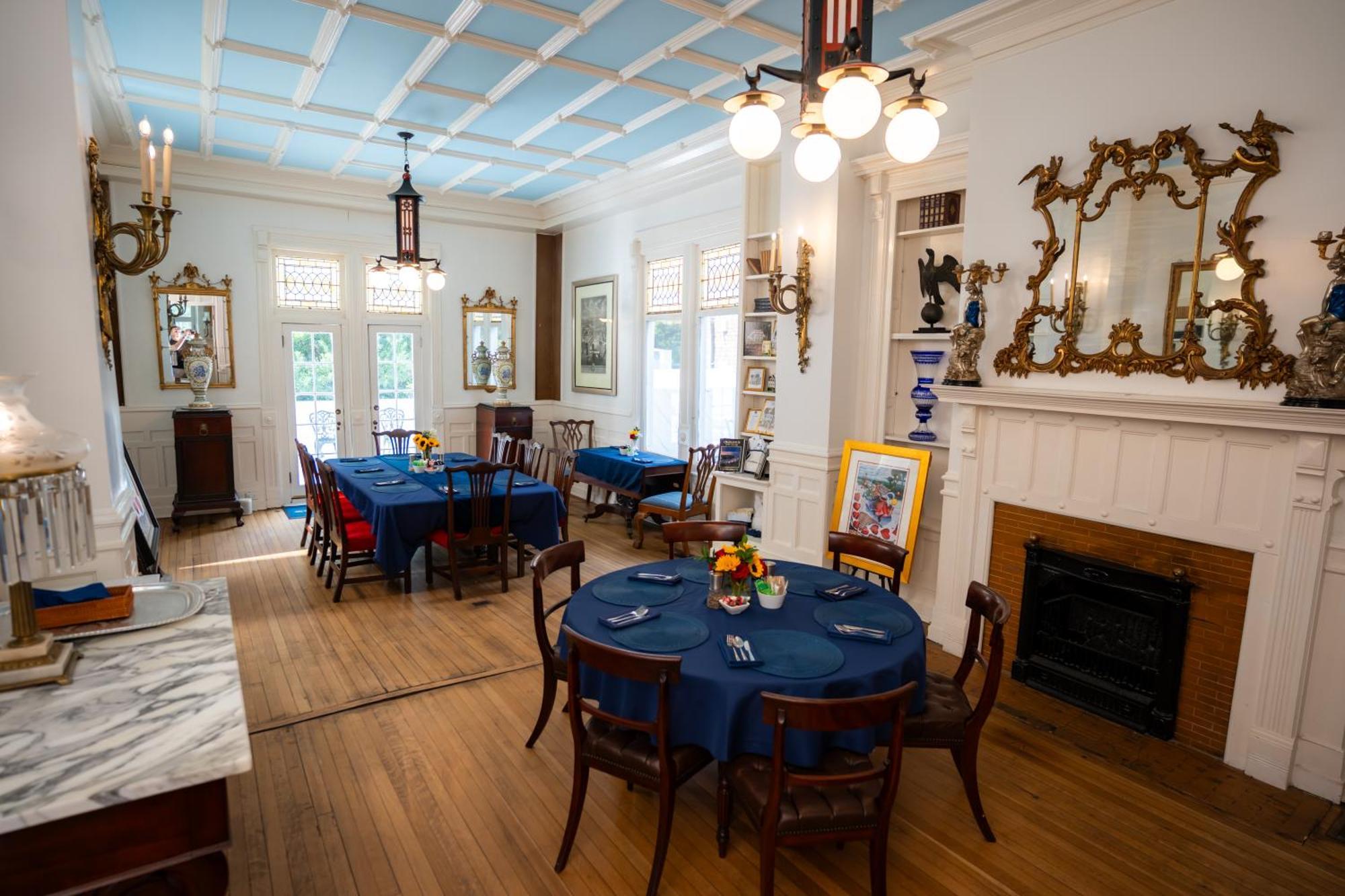 20 South Battery Bed & Breakfast Charleston
