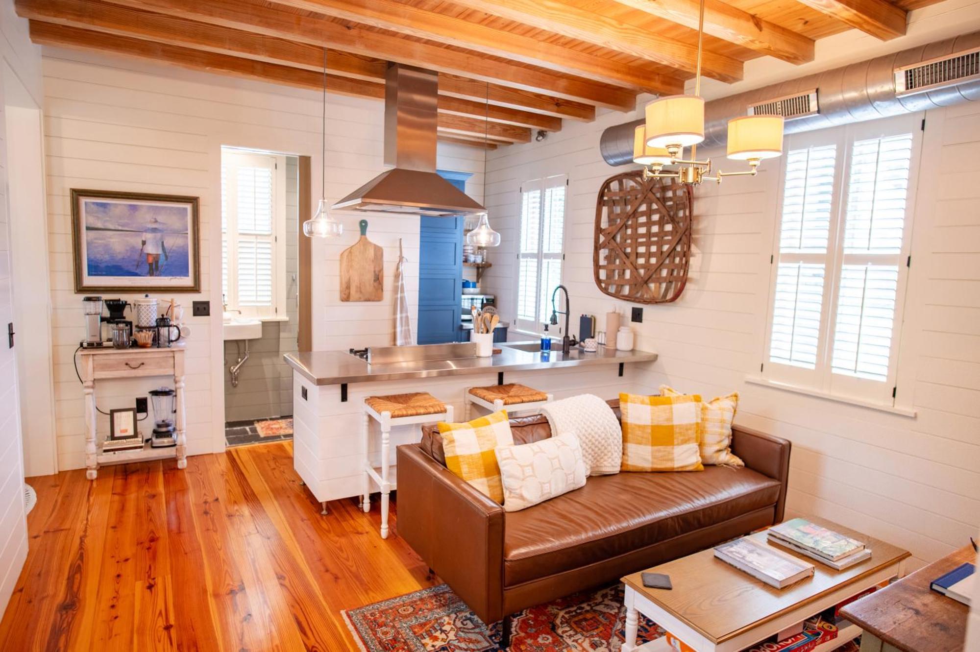 The Charlestonian Aparthotel