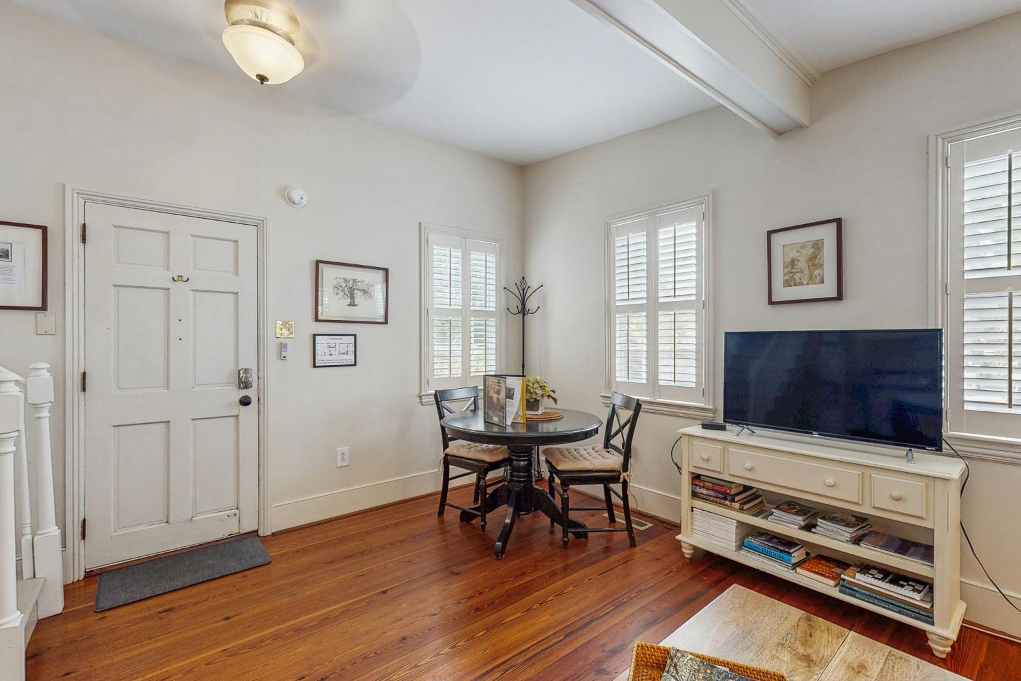 4 Bee St * Charleston