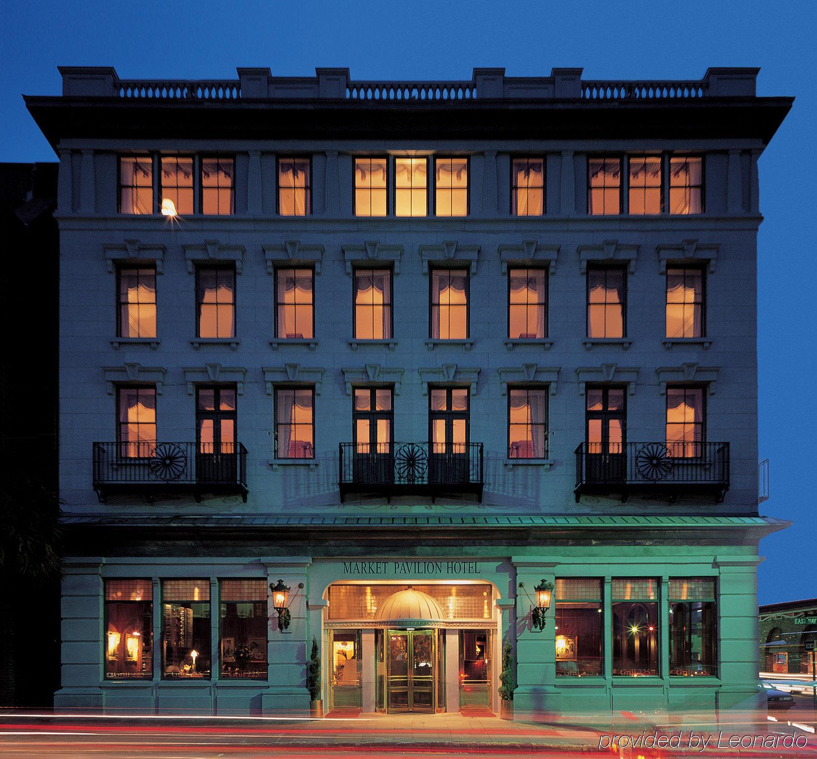 Market Pavilion Hotel
