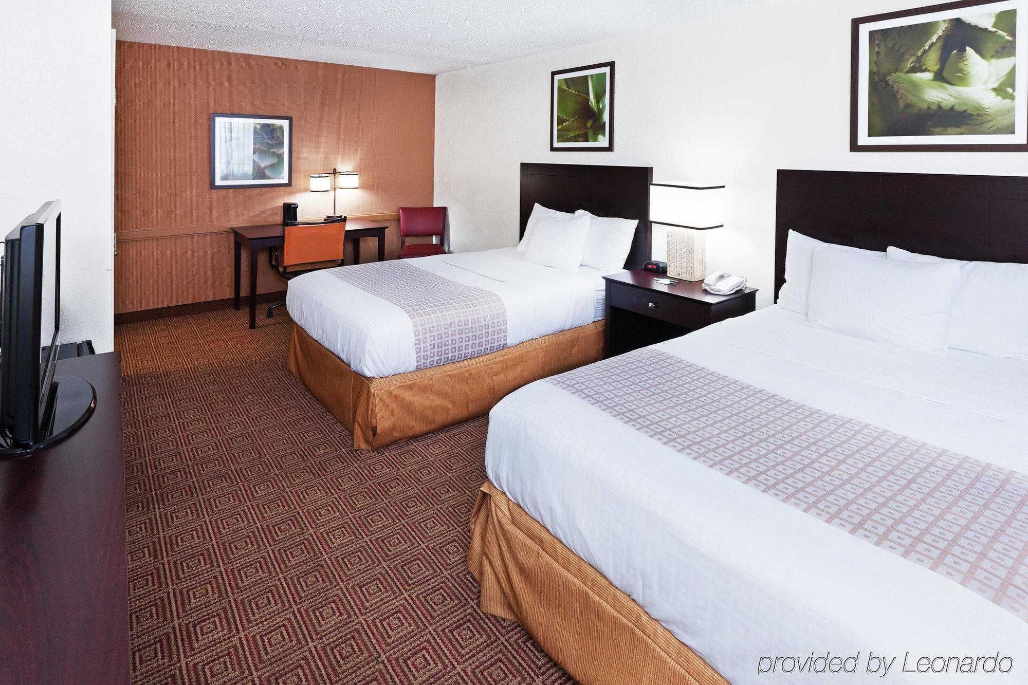 The Restoration Inn Charleston