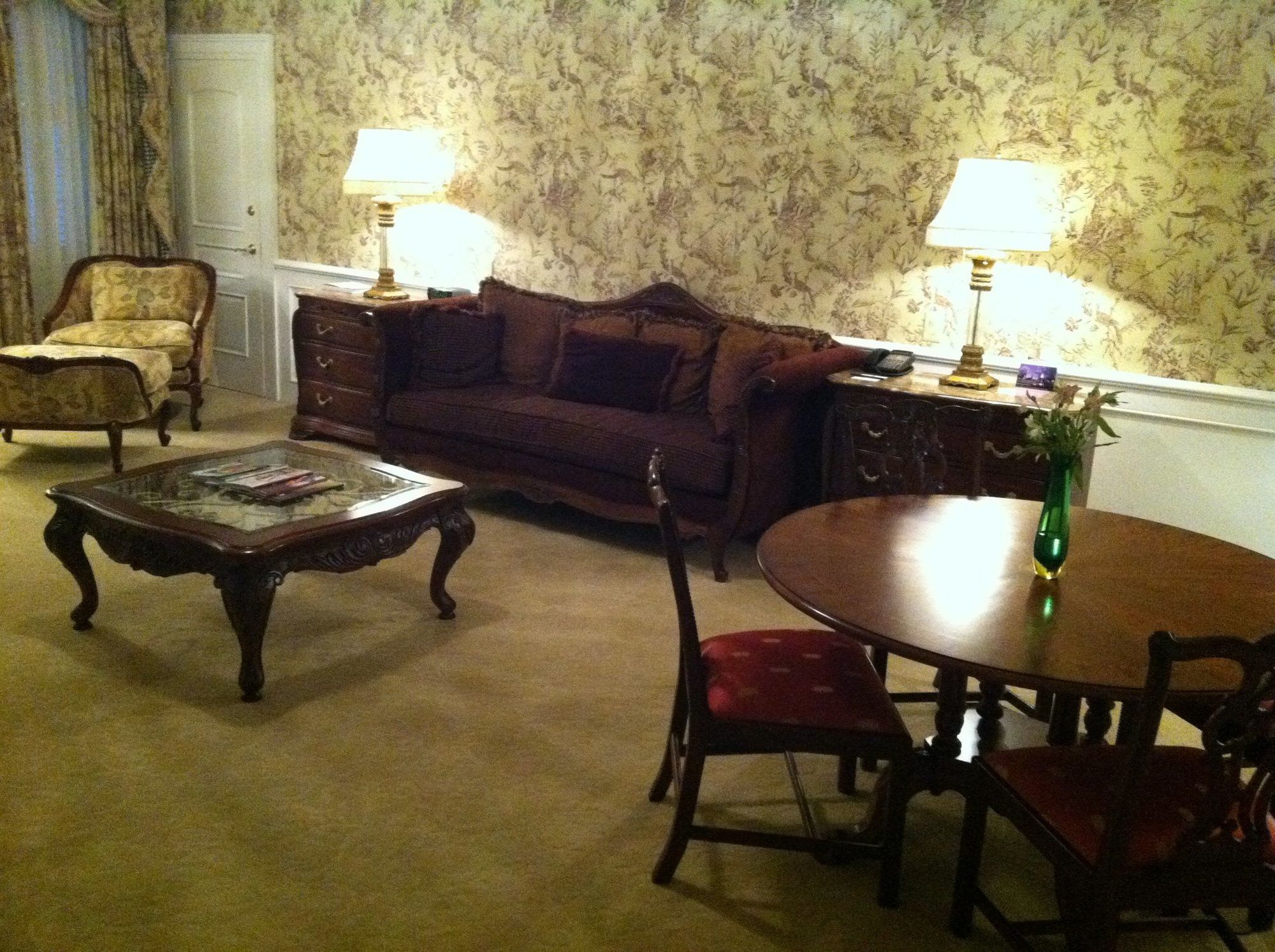 Hotel Market Pavilion 4*