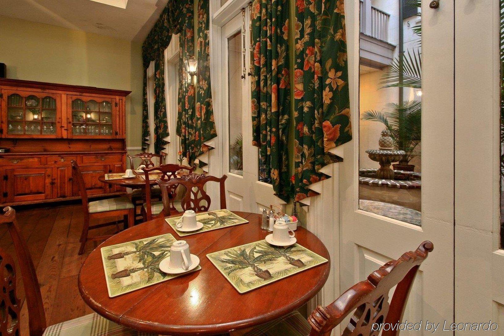 Kings Courtyard 3*