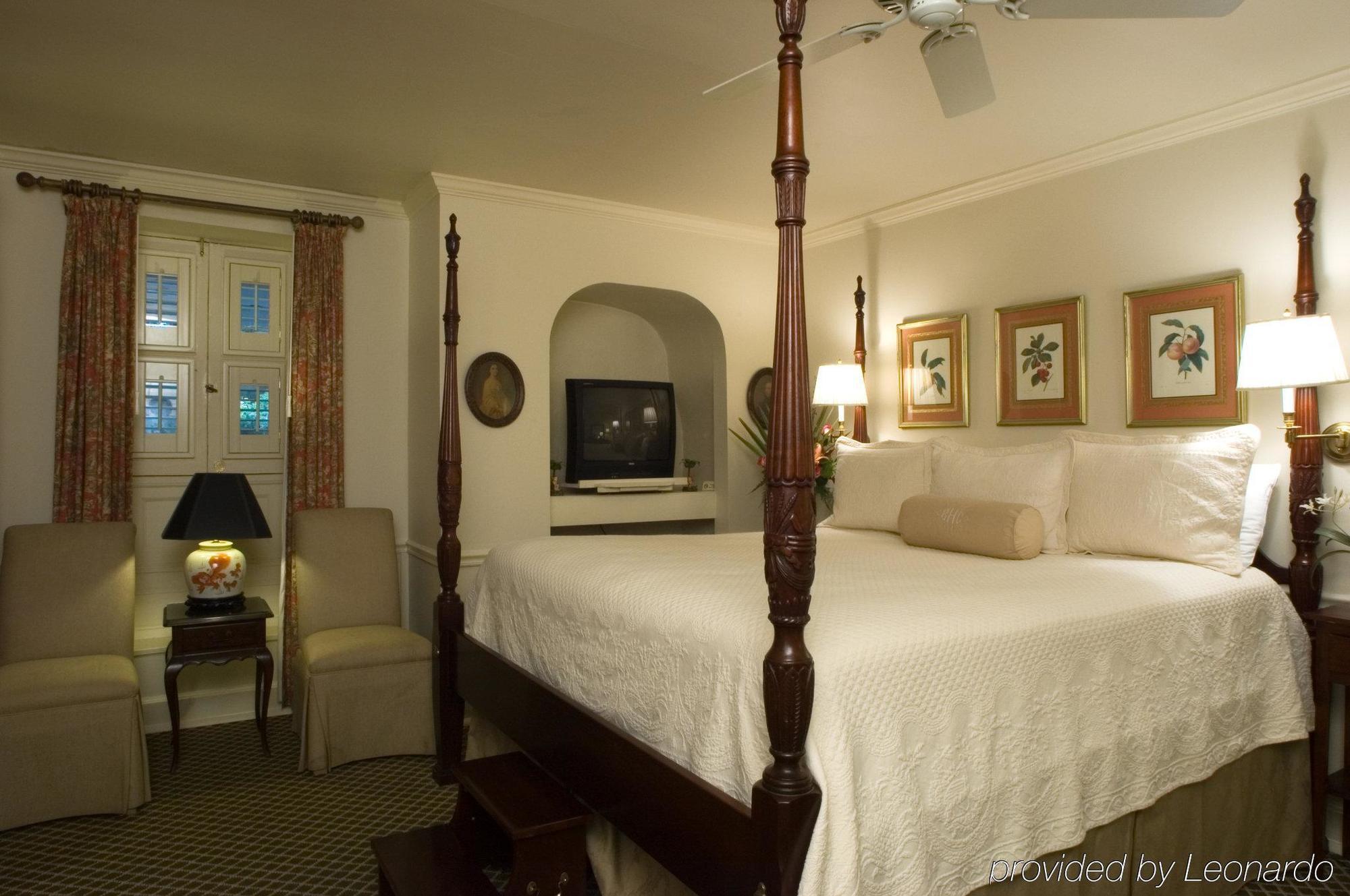 20 South Battery Bed & Breakfast 3*