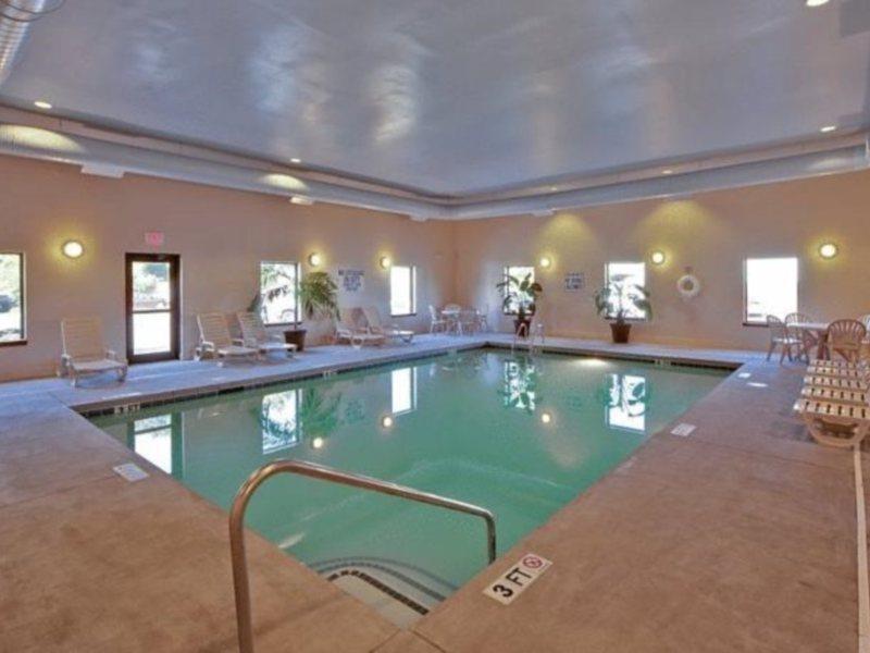 Hotel Clarion Pointe - West Ashley
