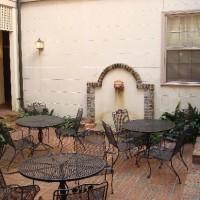 Kings Courtyard