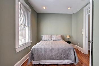 The Dogwood By Country Hotel Charleston