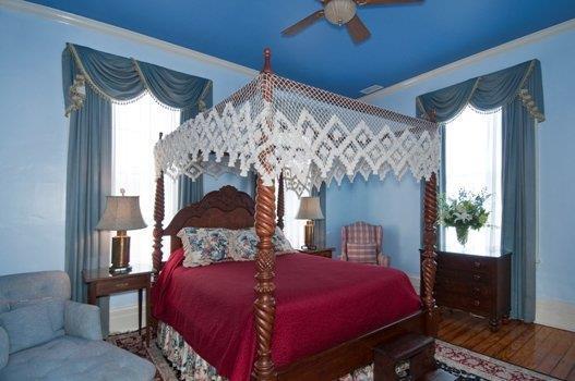 Indigo Inn