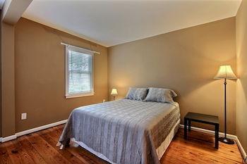 The Live Oak By Country Hotel Charleston