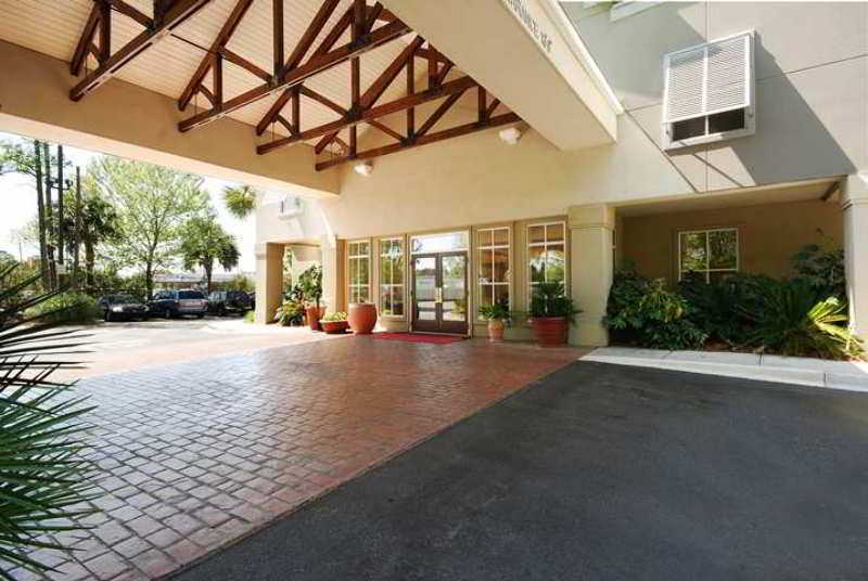 Hotel Hampton & Charleston-west Ashley 3*