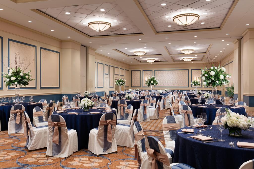 Hotel Francis Marion 4*