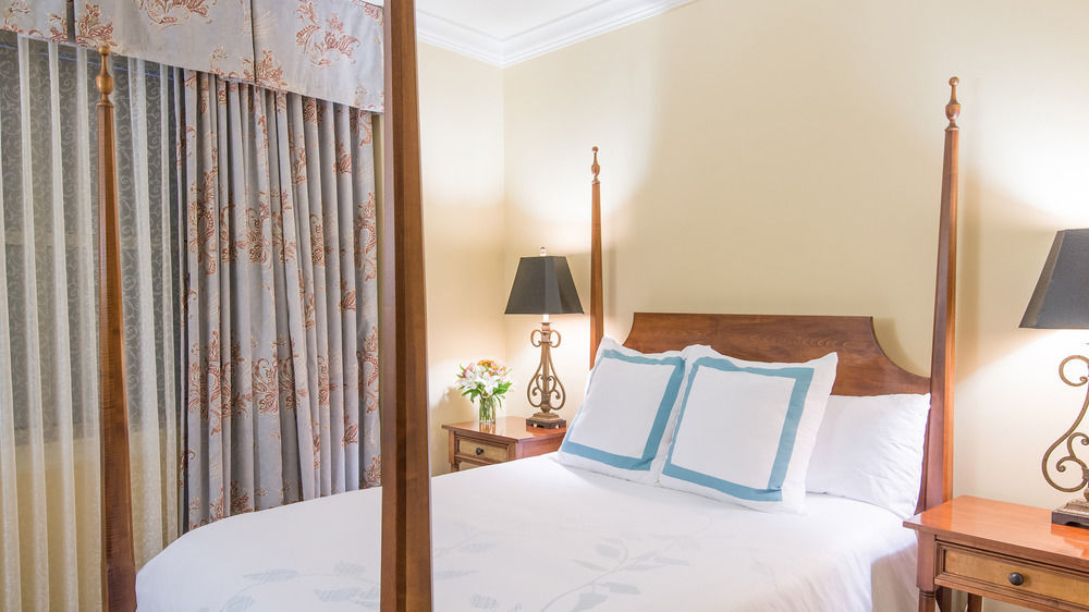 Harbourview 4*