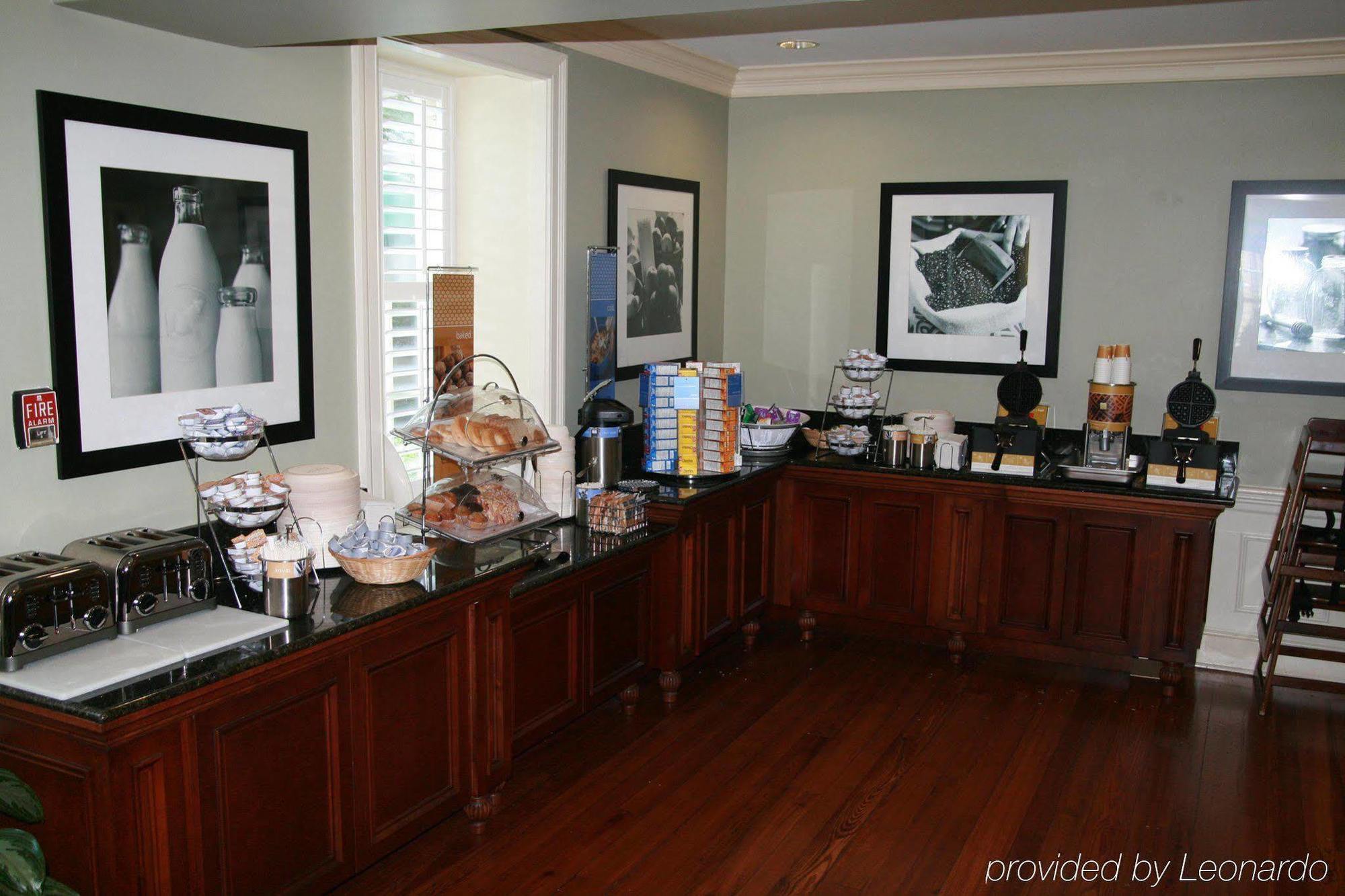 Hampton Charleston-historic District Hotel 3*
