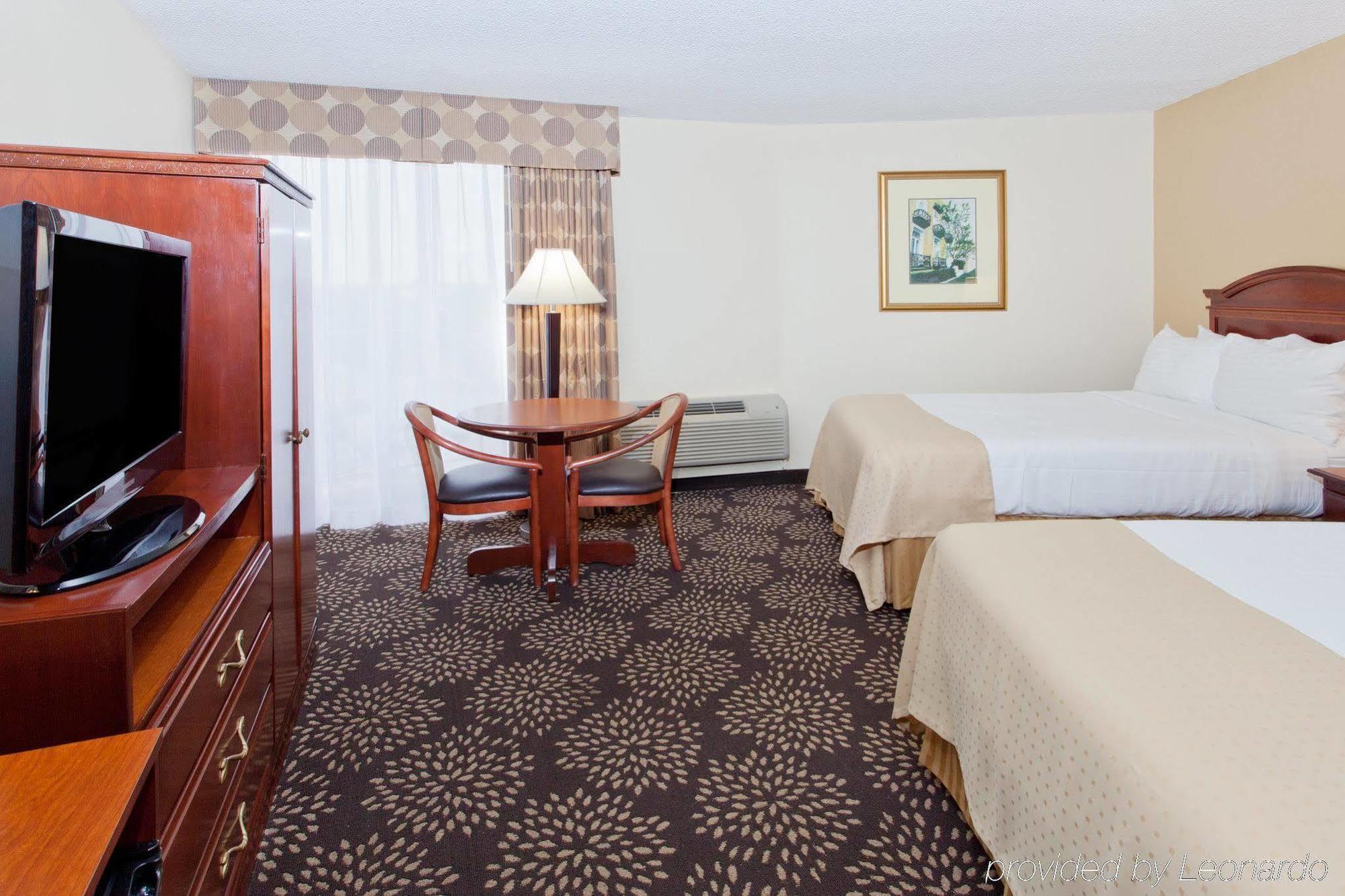 Hotel Charleston-riverview By Ihg
