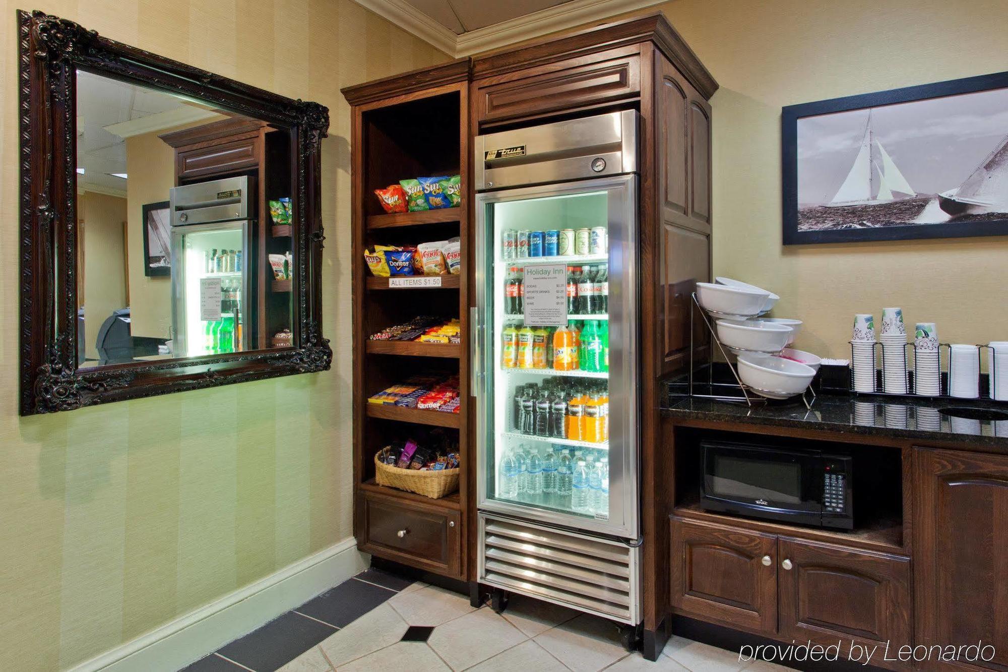 Hotel Charleston-riverview By Ihg