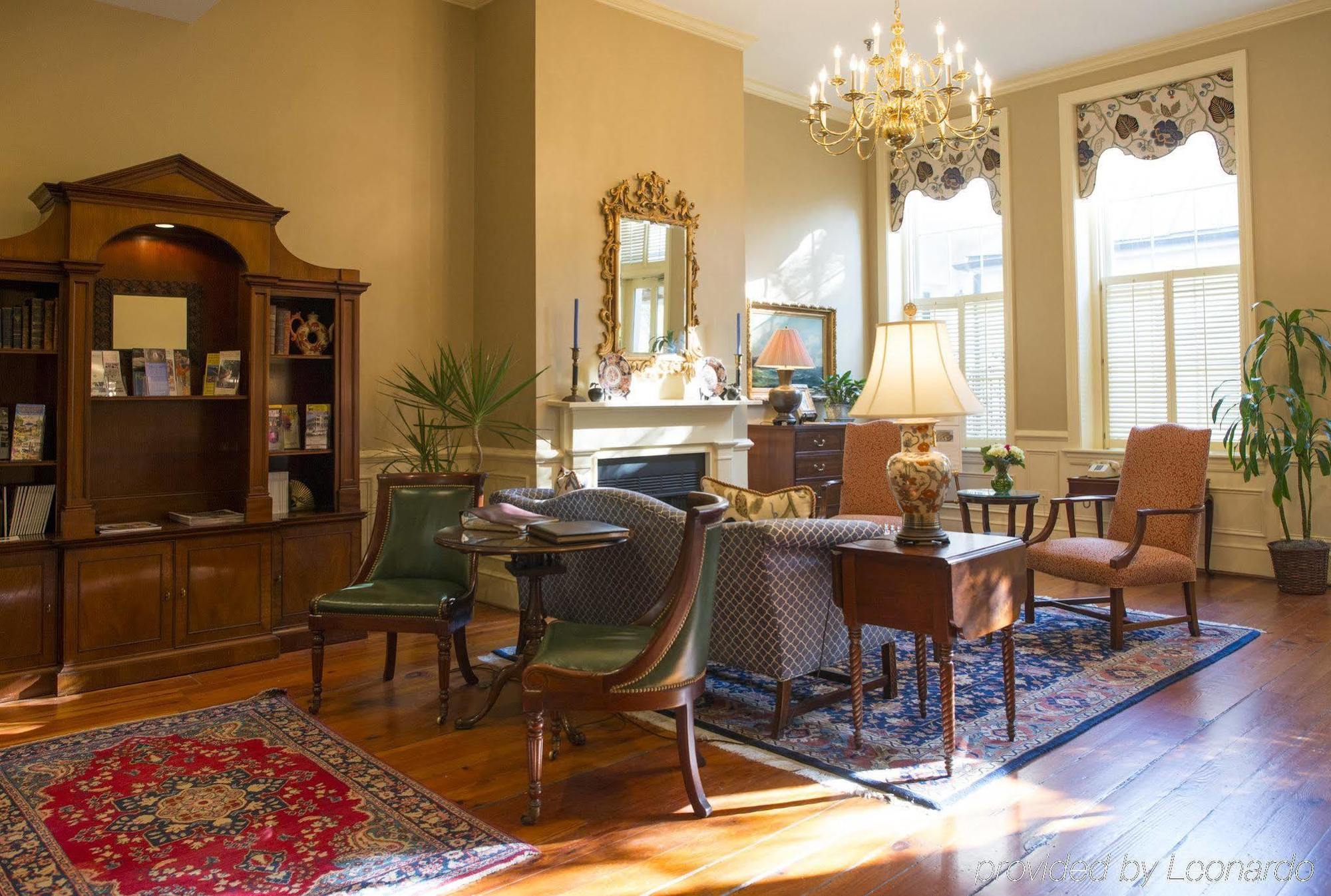 Bed & Breakfast Kings Courtyard 3*