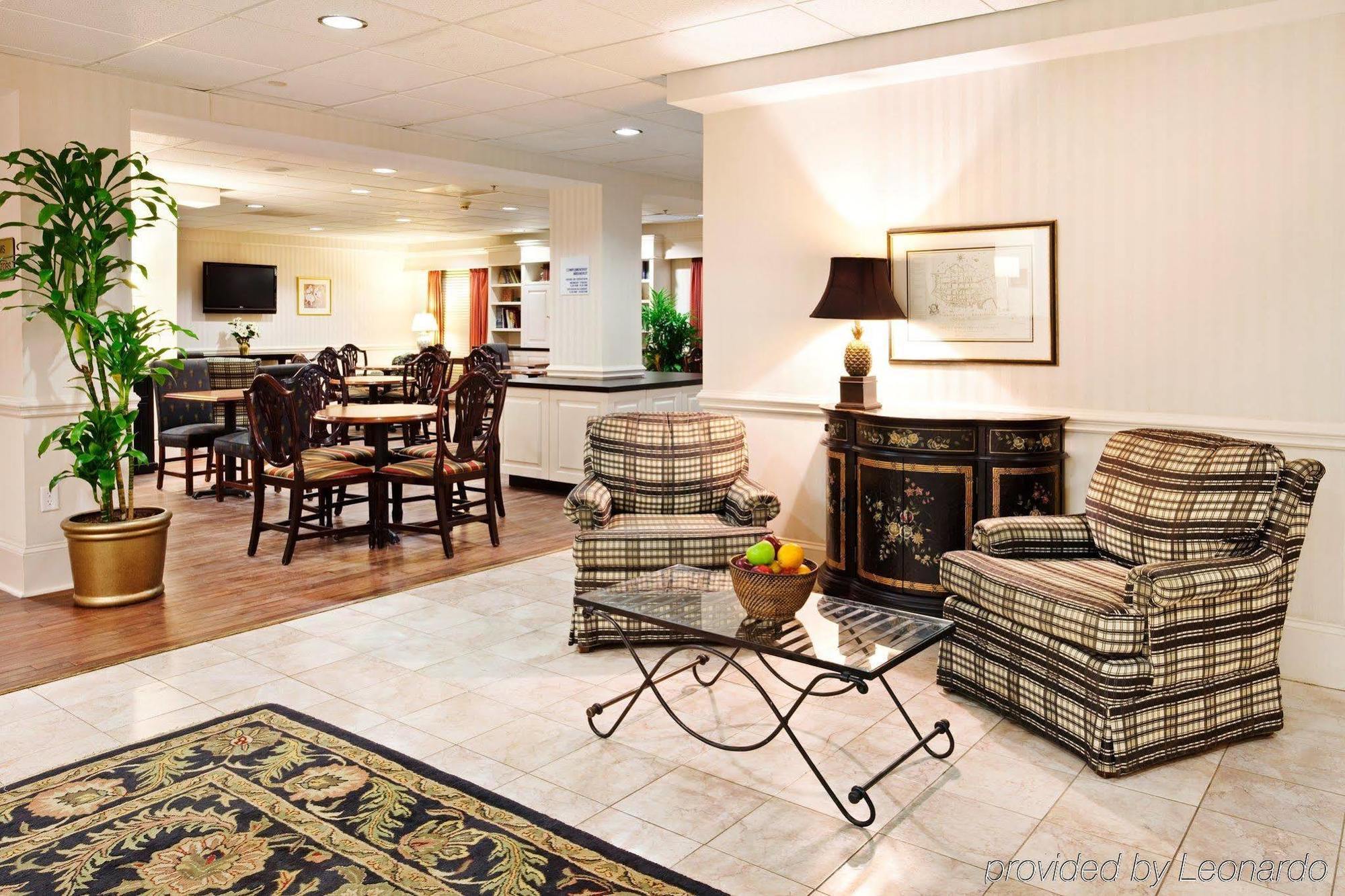 Express Us Highway 17 & I-526 By Ihg Charleston