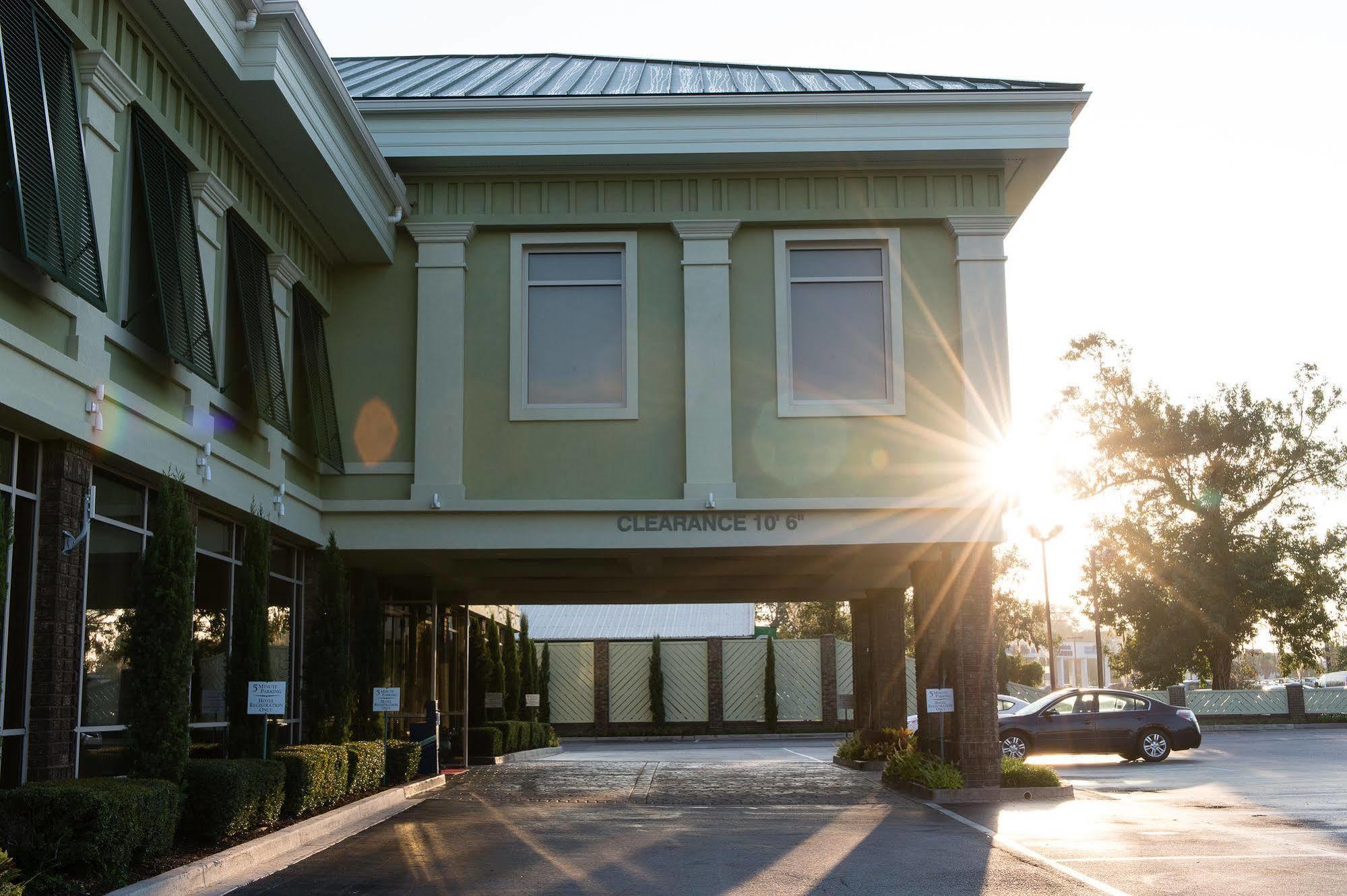 Town & Country And Hotel 3*