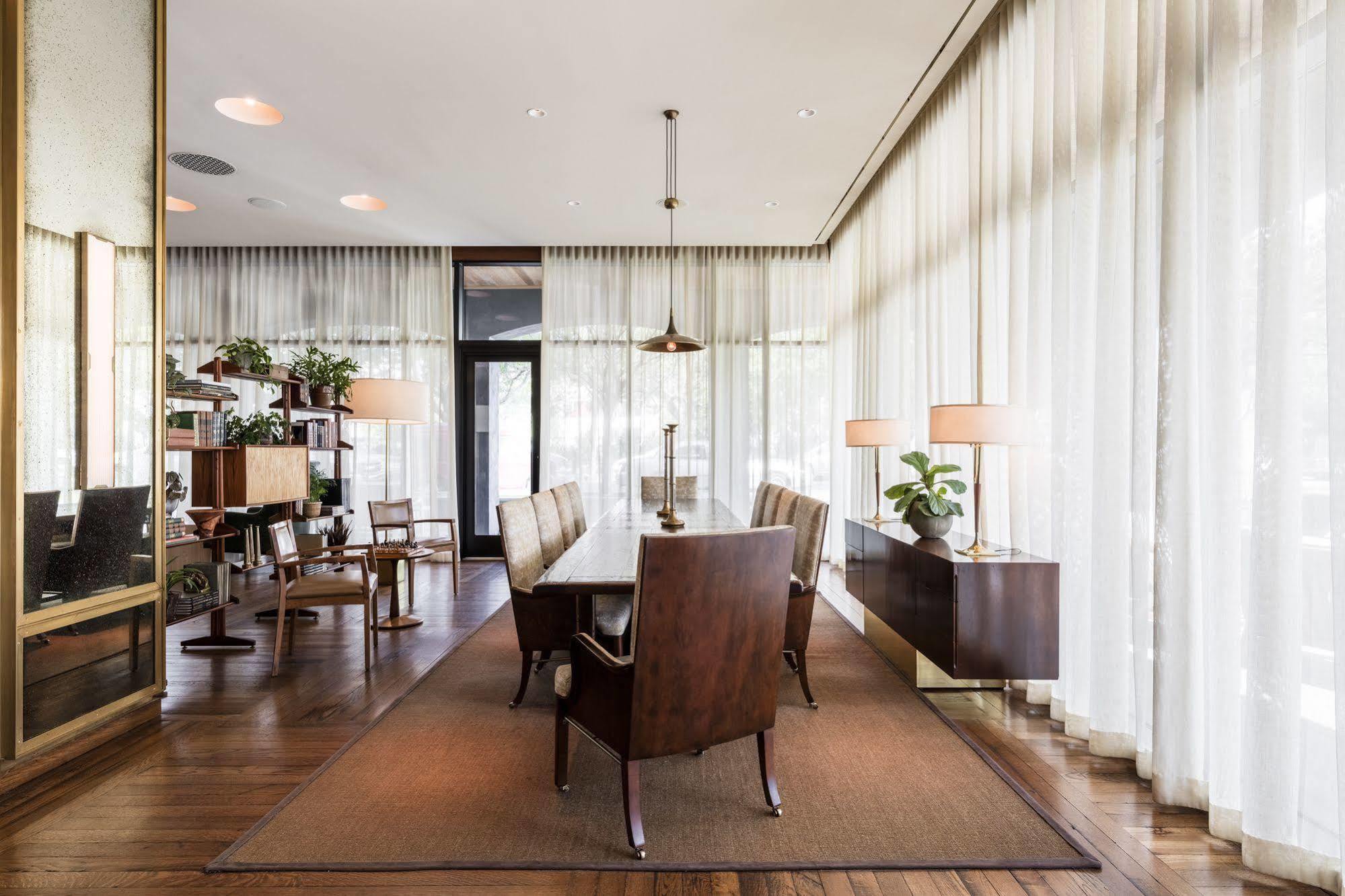 Hotel The Dewberry Charleston