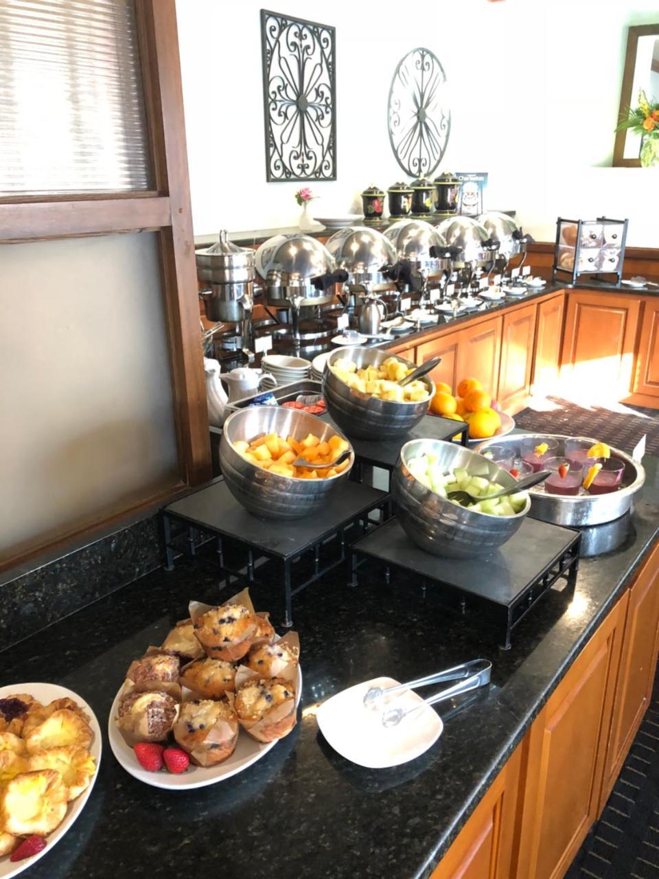 Hotel Francis Marion 4*