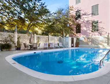 Hotel Days By Wyndham Historic District